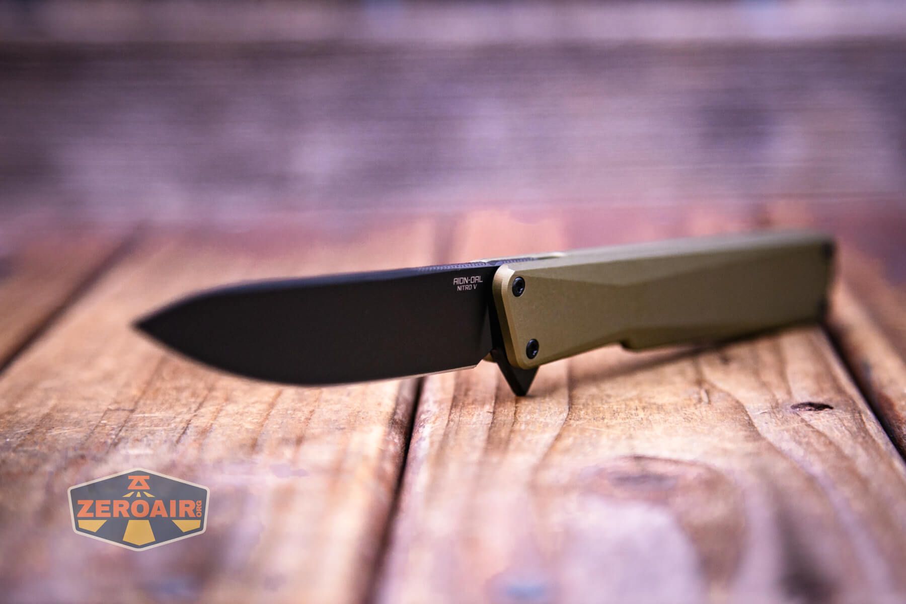 Olight Aion Gentleman's folding knife three quarter view