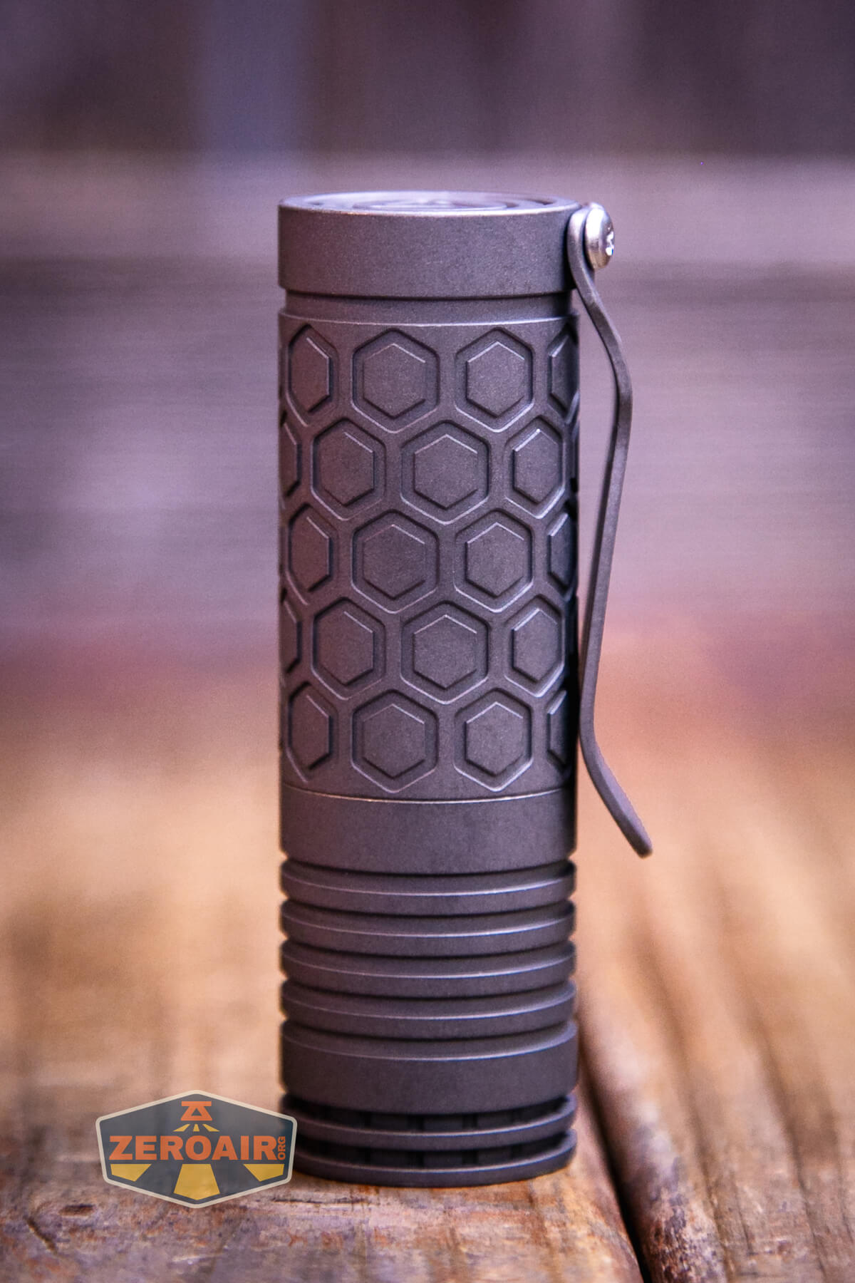 Reylight Dawn Hex-Ti 18350 flashlight showing all sides