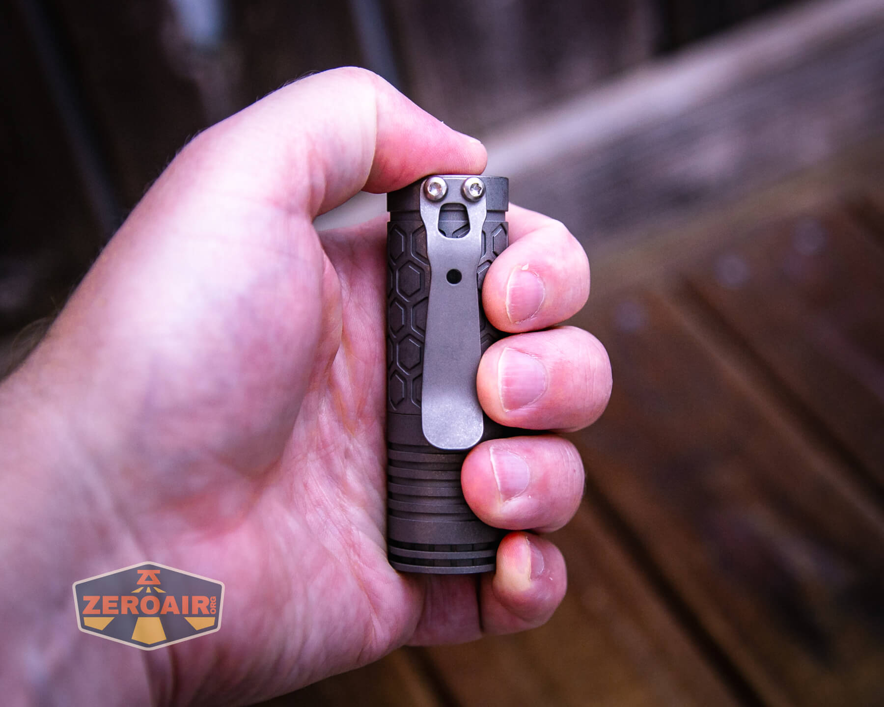 Reylight Dawn Hex-Ti 18350 Flashlight Review - ZeroAir Reviews