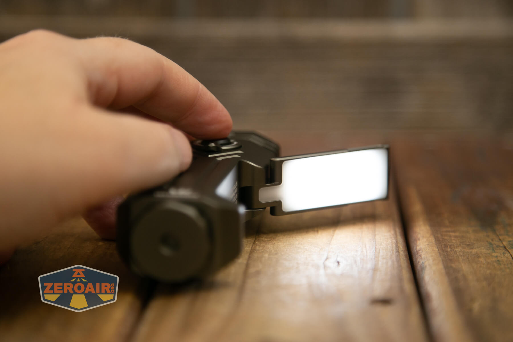 Wurkkos HD02 four beams flashlight side emitters on