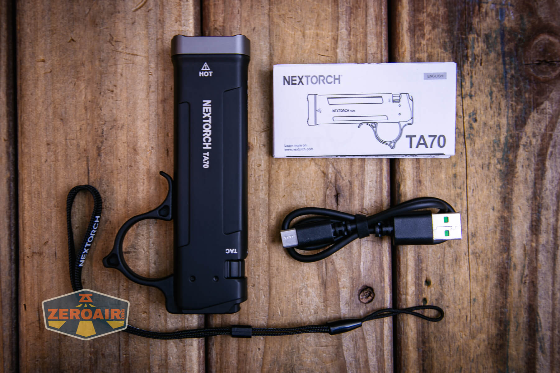NEXTORCH TA70 Ultra-Slim Tactical EDC flashlight what's included