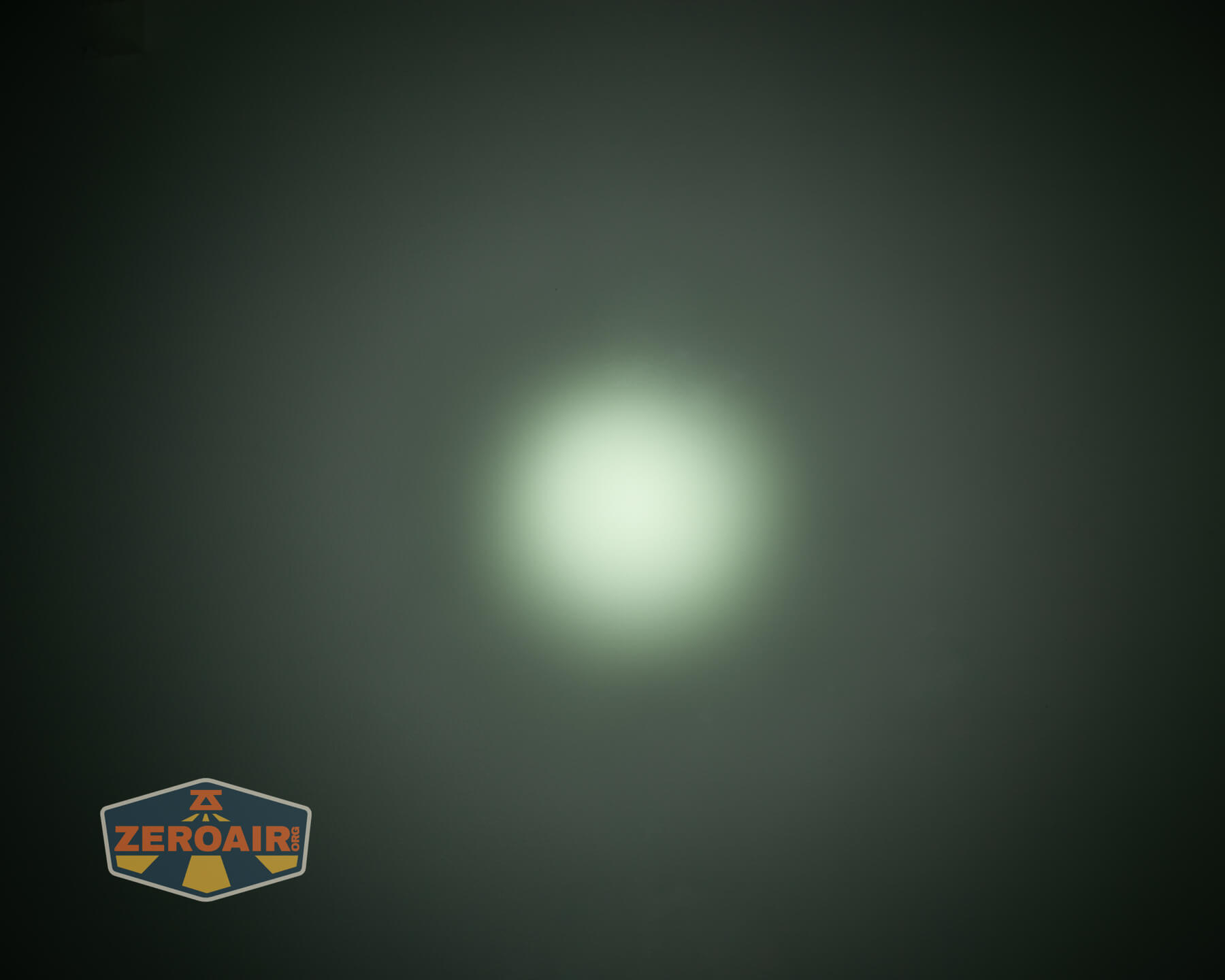 Nitecore EDC37 Flat EDC flashlight beamshots on ceiling