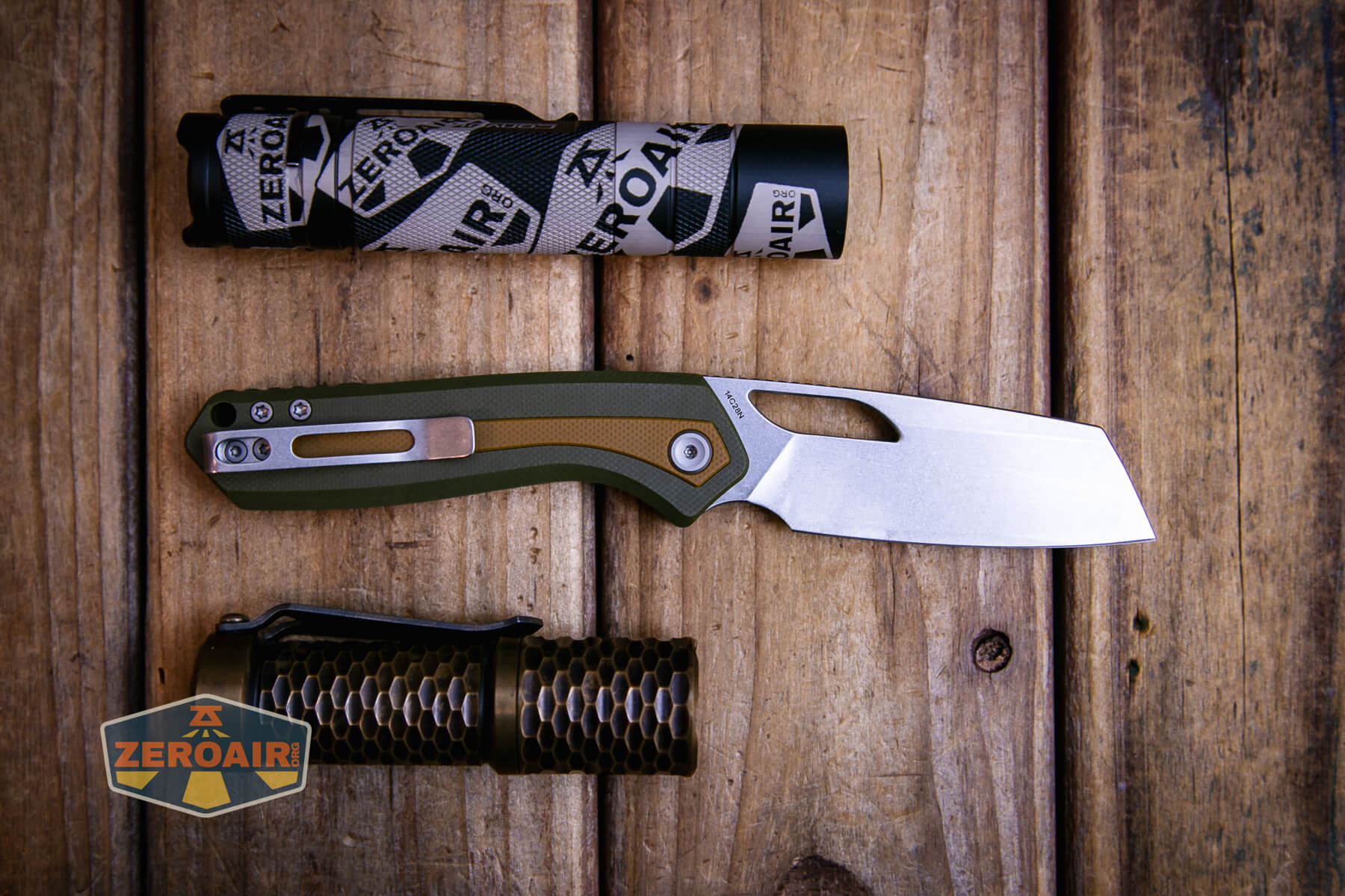 Vosteed Kroc Top Liner-Lock knife with two standard-sized knives