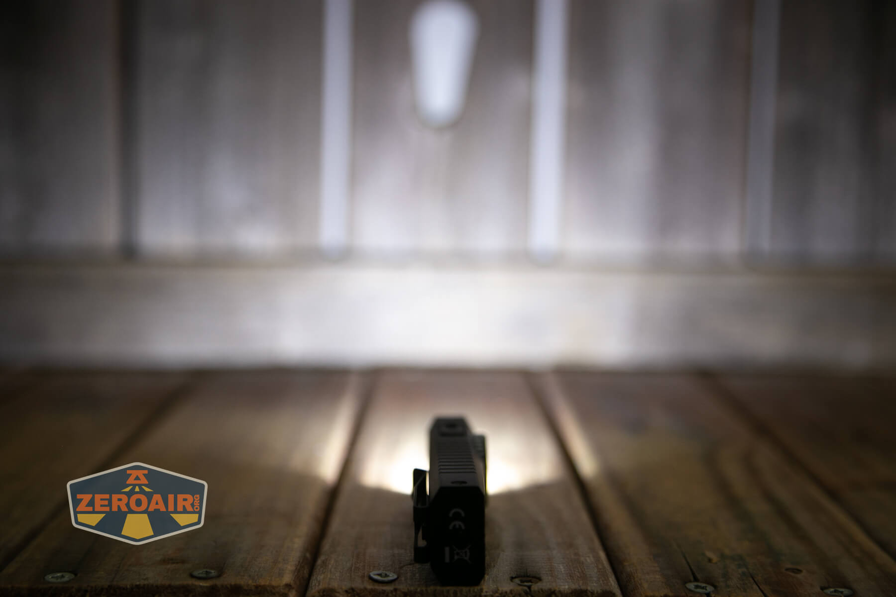 Cyansky Ark II EDC flat flashlight front white emitter on