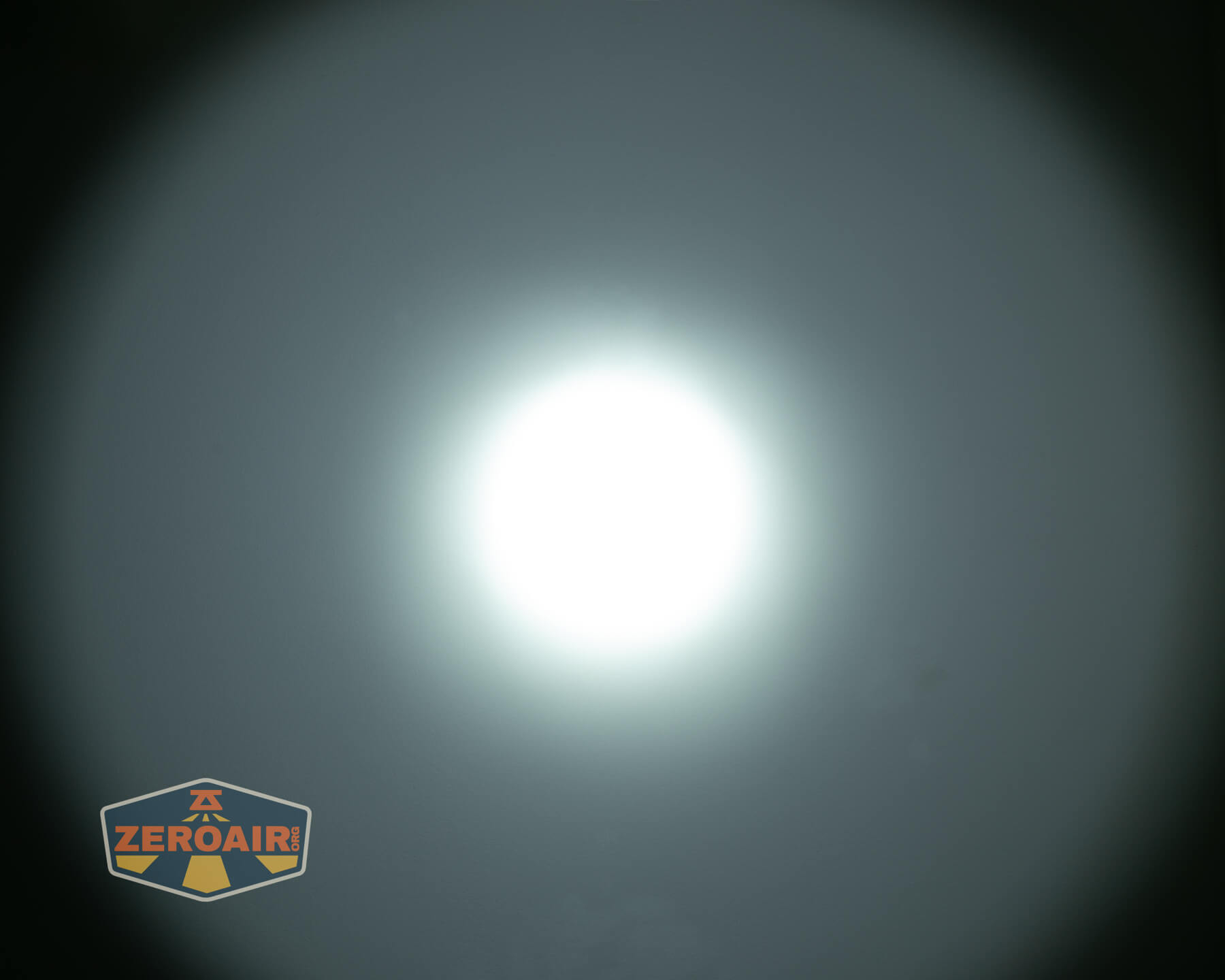 Thrunite Lynx flashlight beamshots on ceiling