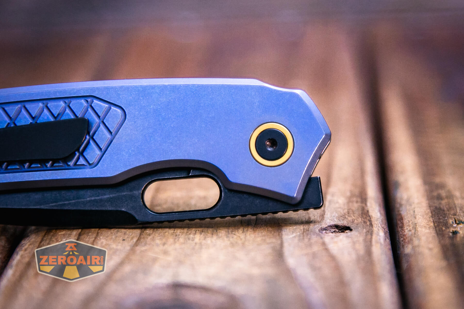 Vosteed Psyop Elmax blade knife pivot adjust side view