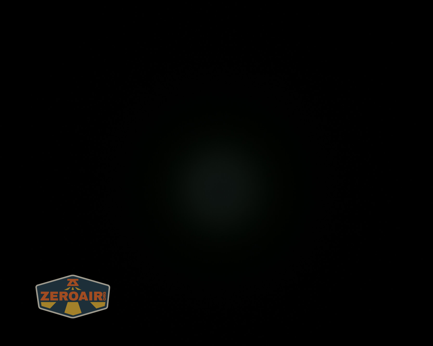 Wuben X1Pro Flashlight beamshots on ceiling