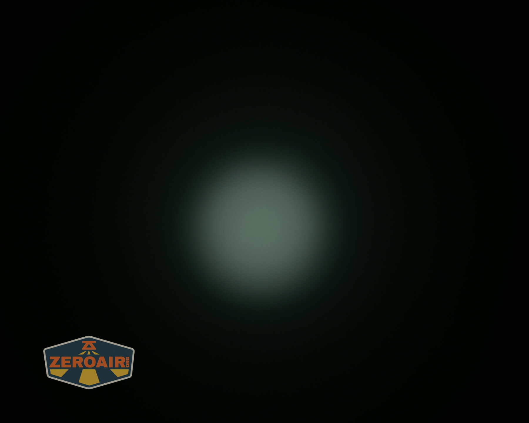 Nitecore EDC17 flat EDC flashlight beamshots on ceiling