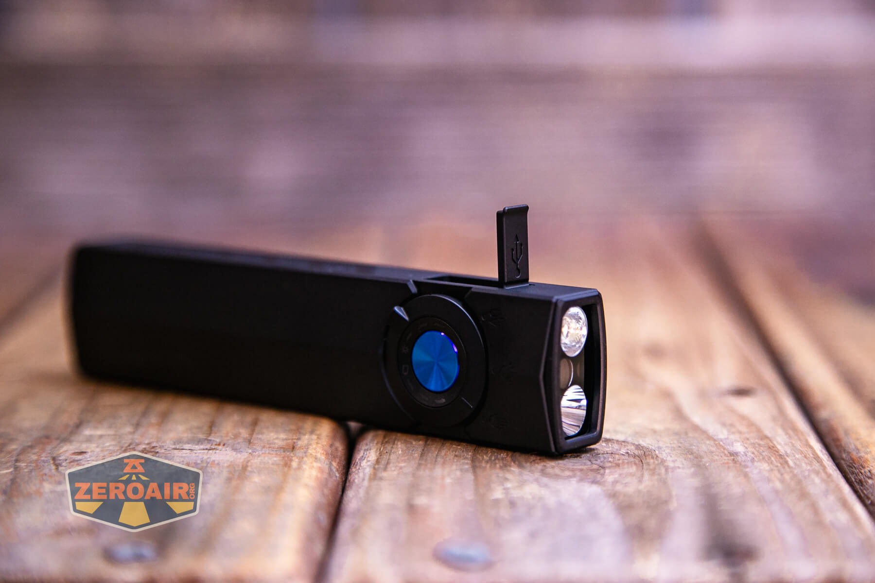 Olight ArkPro Matte Black cool white charging port open
