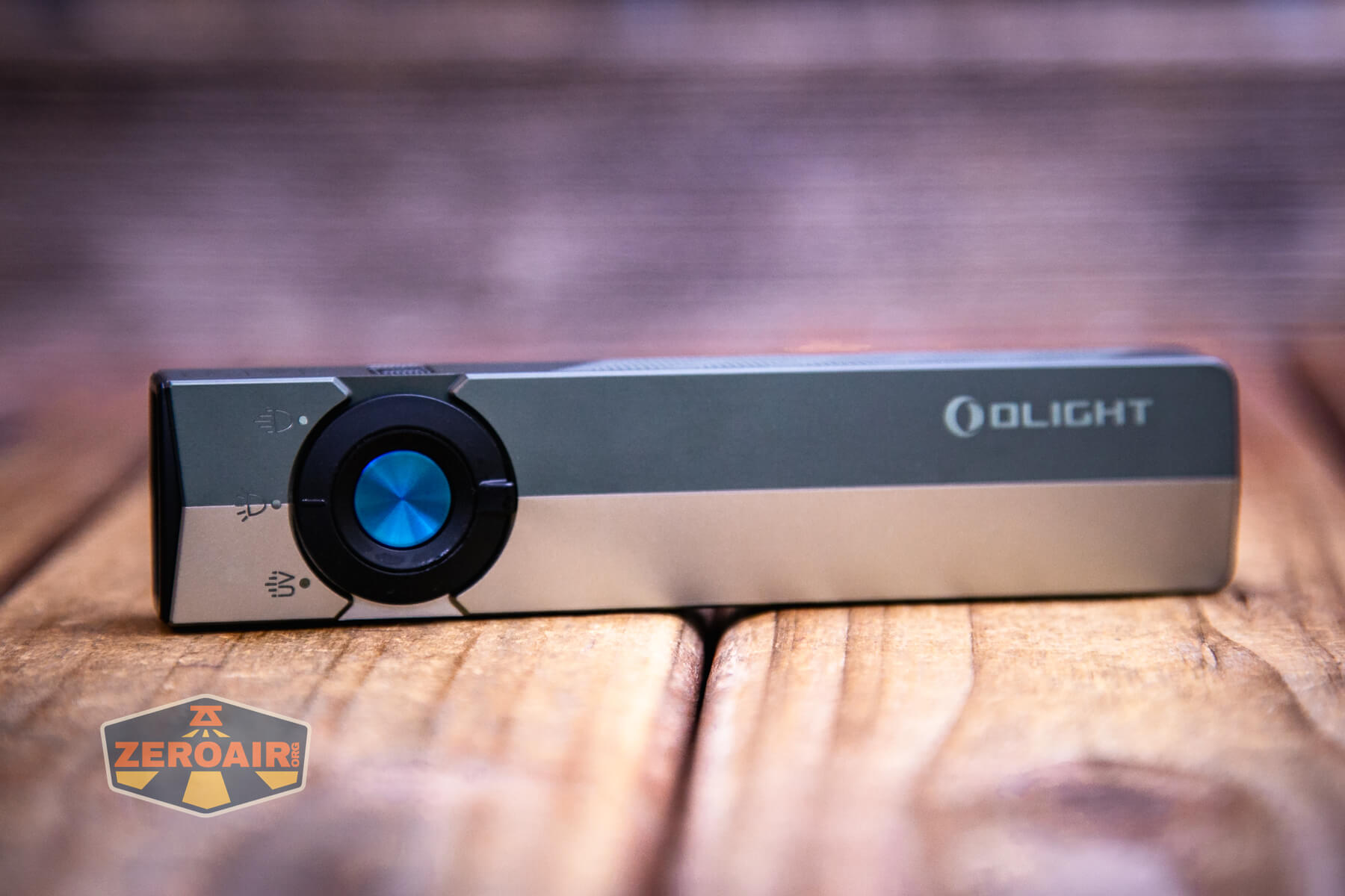 Olight ArkPro Silver flashlight