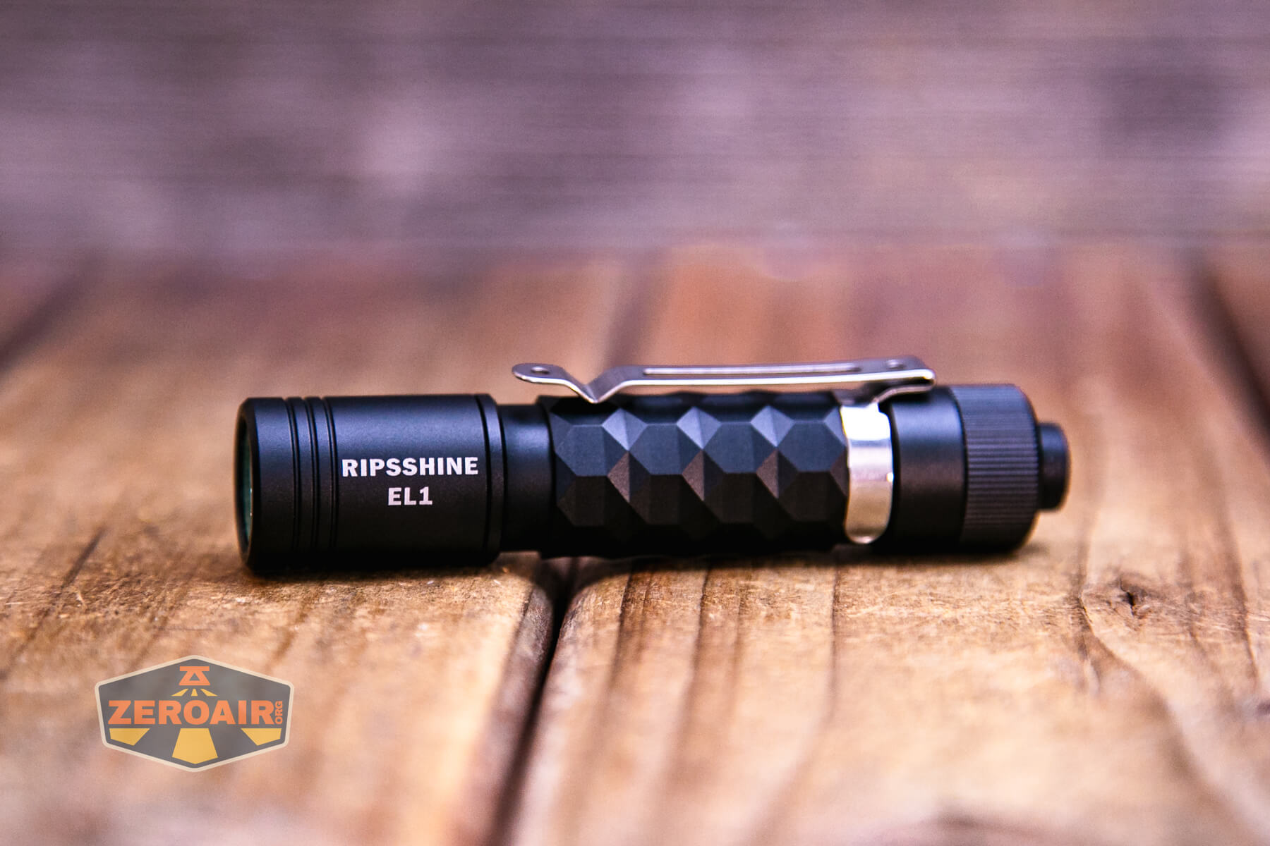 Ripshine EL1 14500 flashlight