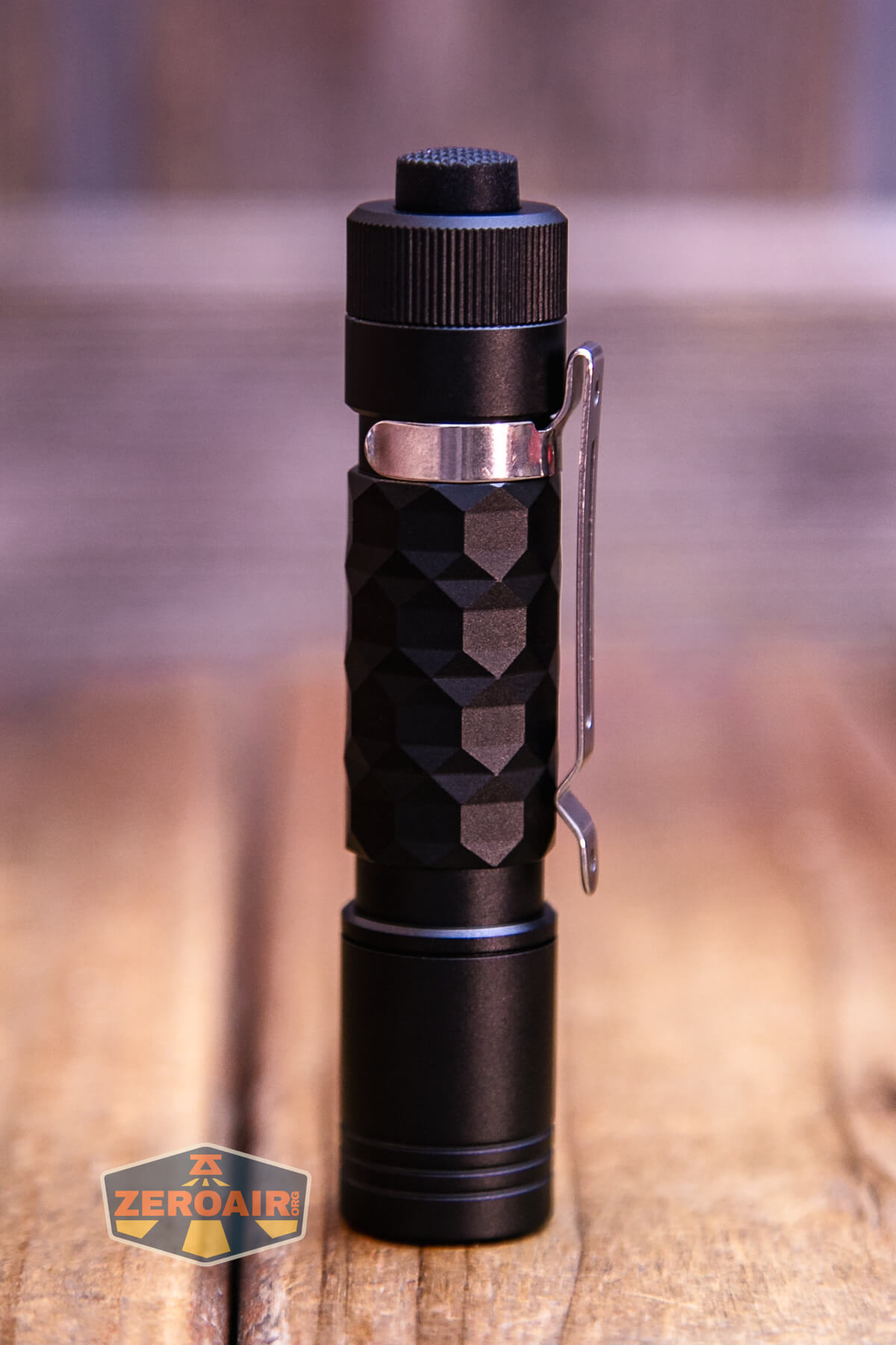Ripshine EL1 14500 flashlight showing all sides