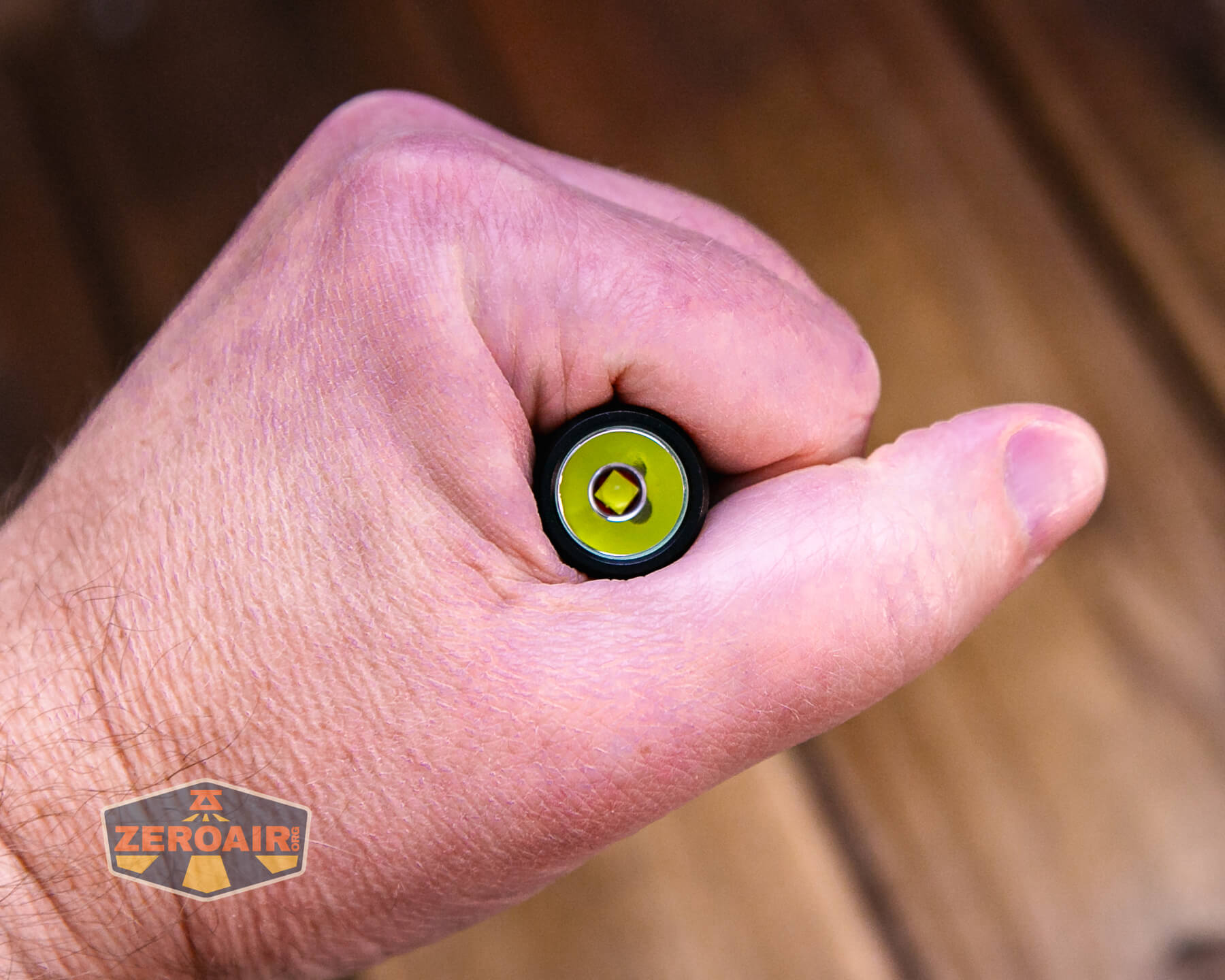 Ripshine EL1 14500 flashlight in hand