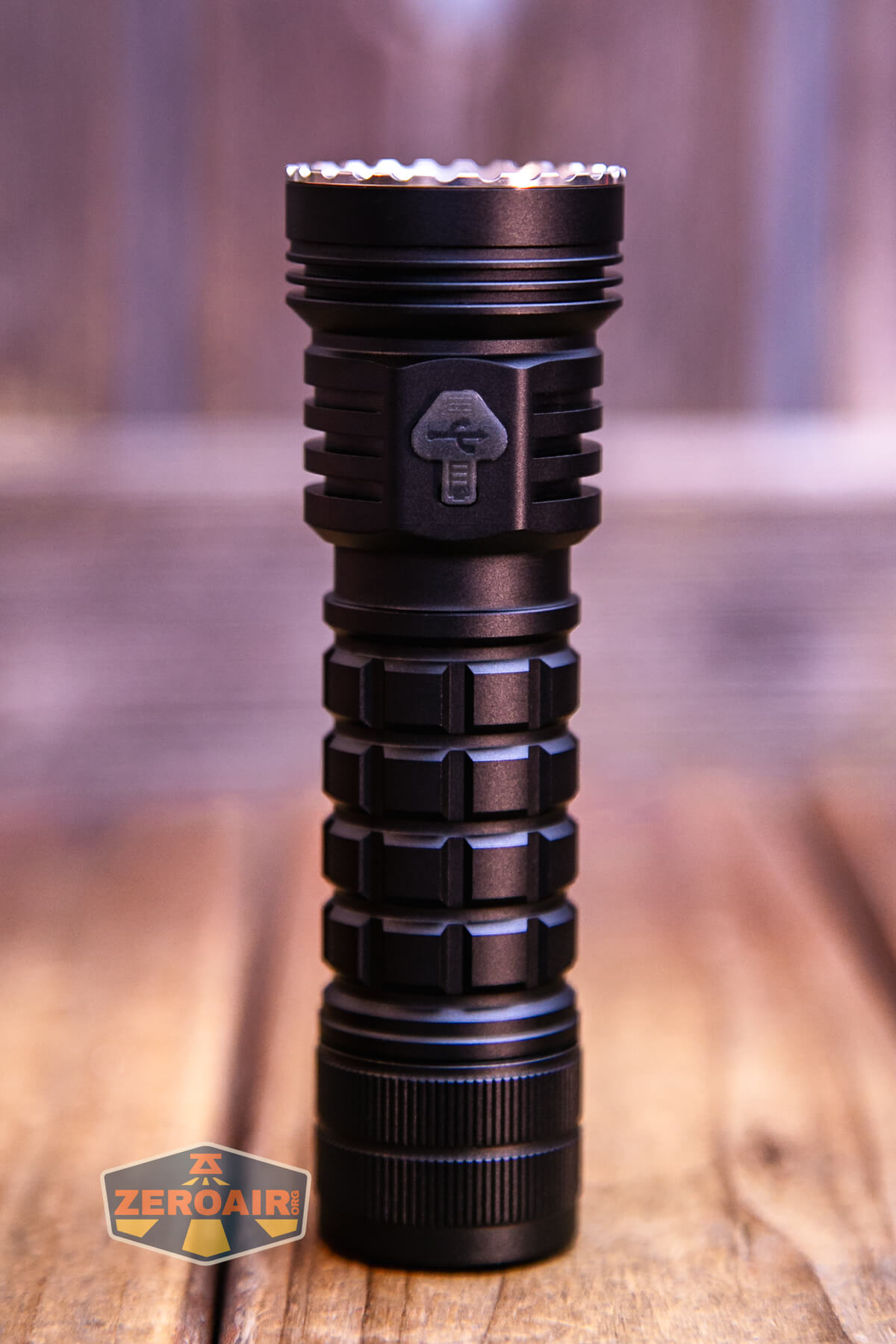 Ripsshine OF1 flashlight showing all sides