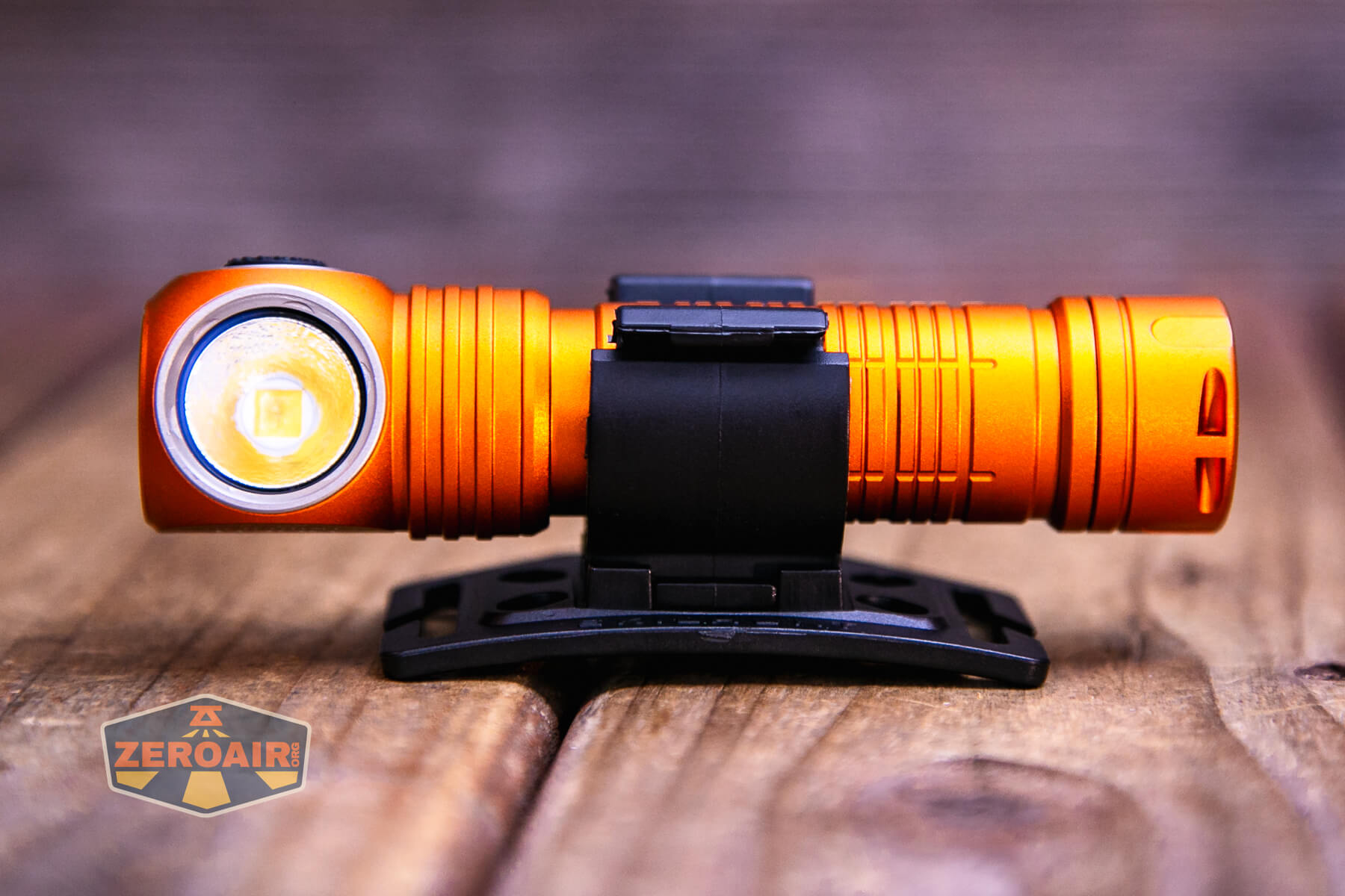 Skilhunt H300R v4 headlamp clip mount