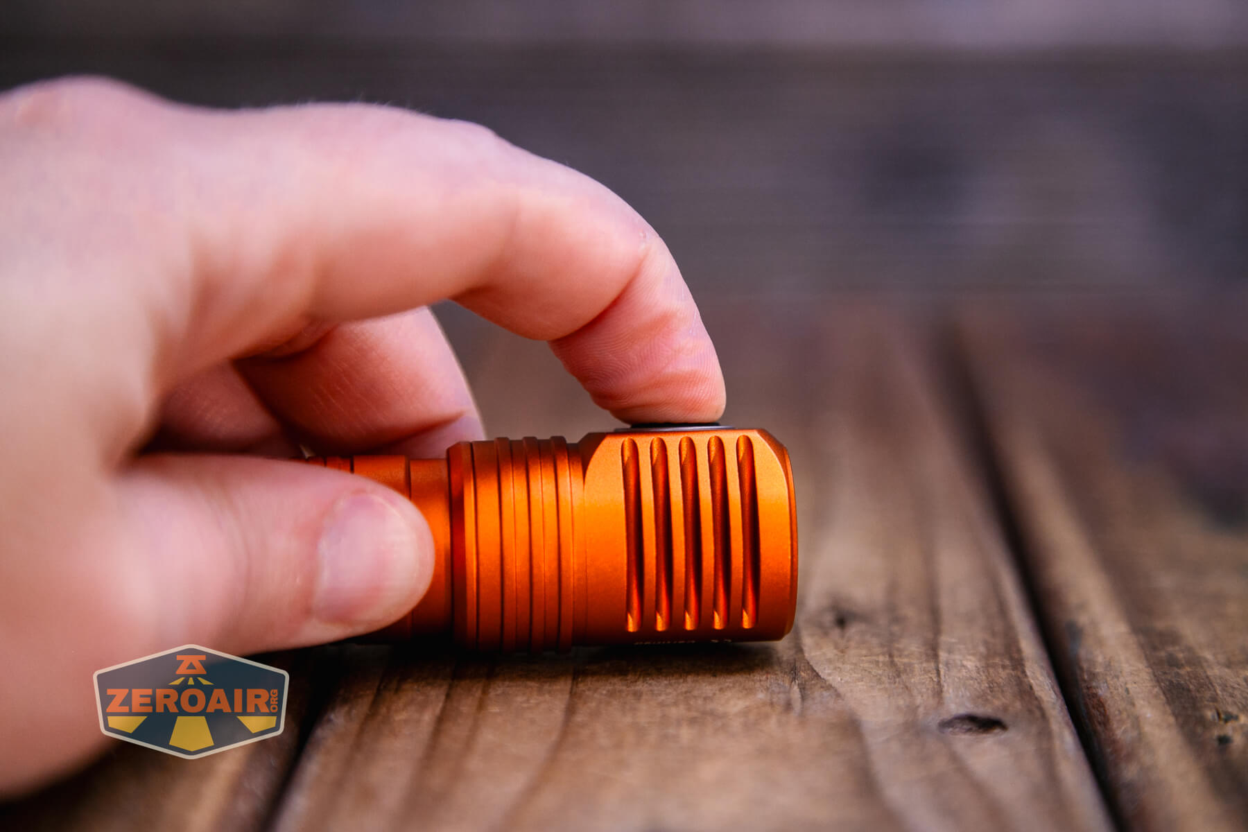 Skilhunt H300R v4 headlamp e-switch actuation