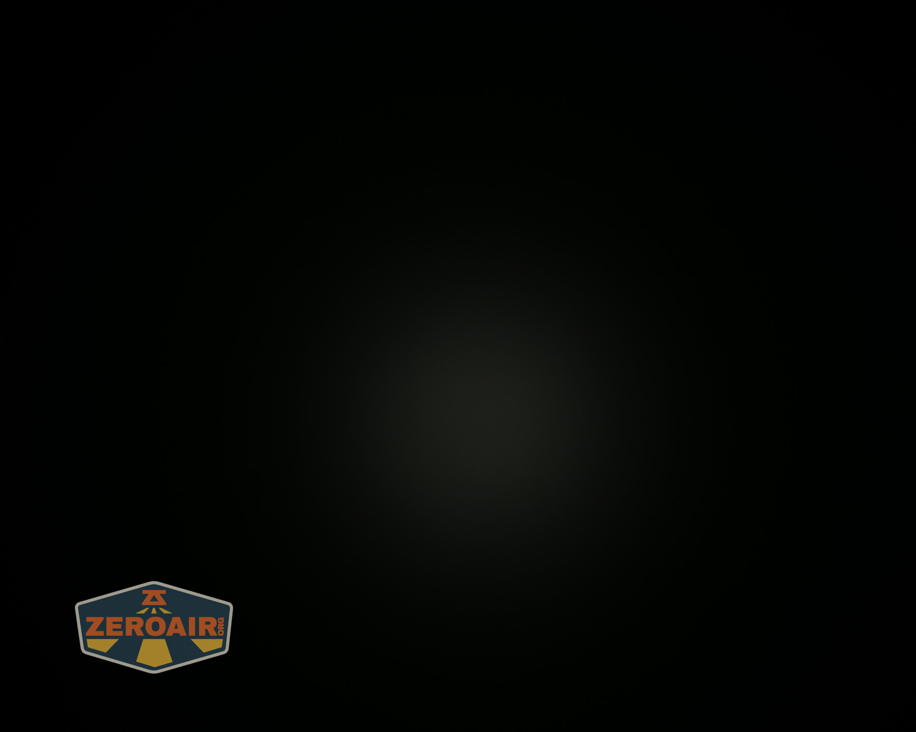 Skilhunt H300R v4 headlamp beamshots on ceiling