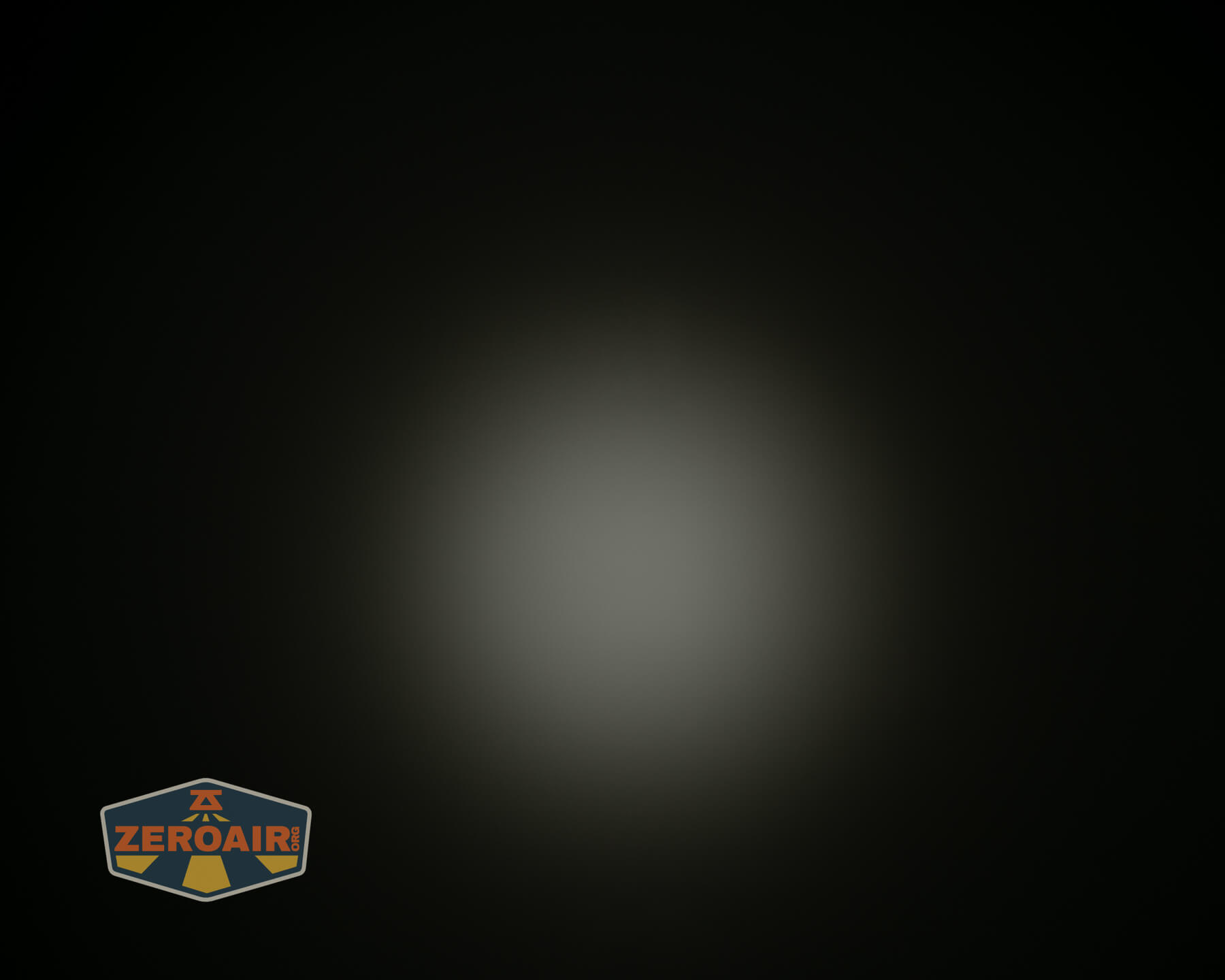 Skilhunt H300R v4 headlamp beamshots on ceiling