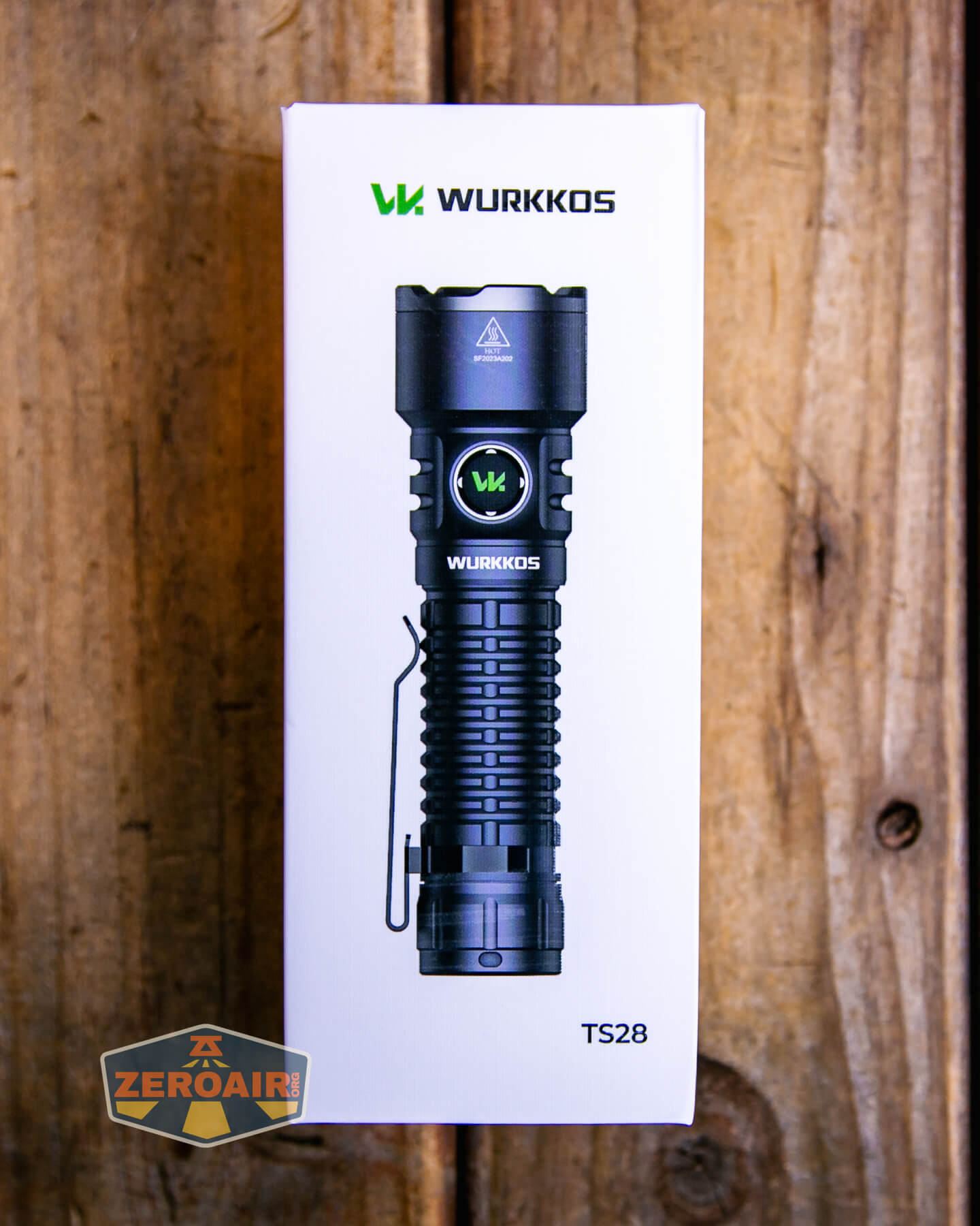 Wurkkos TS28 flashlight box