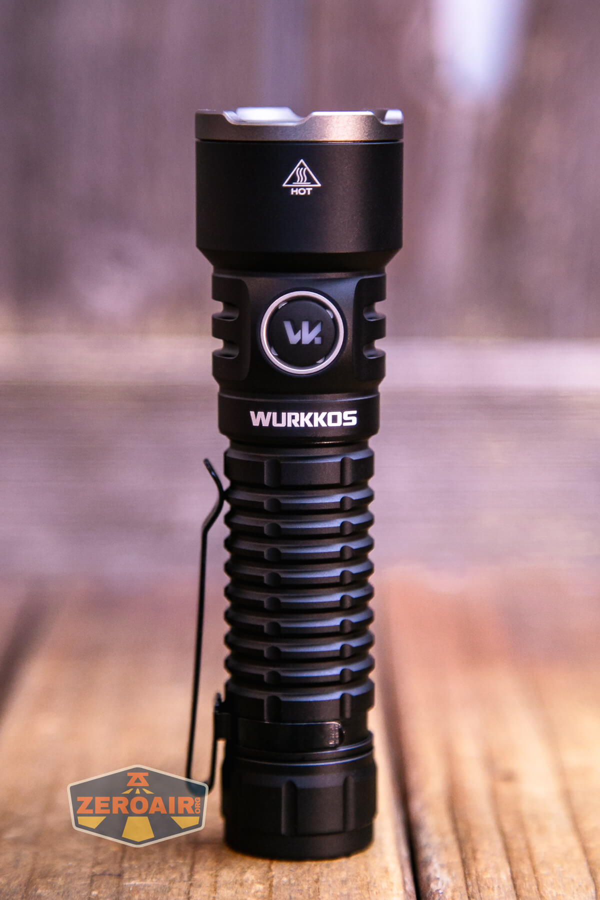 Wurkkos TS28 flashlight showing all sides