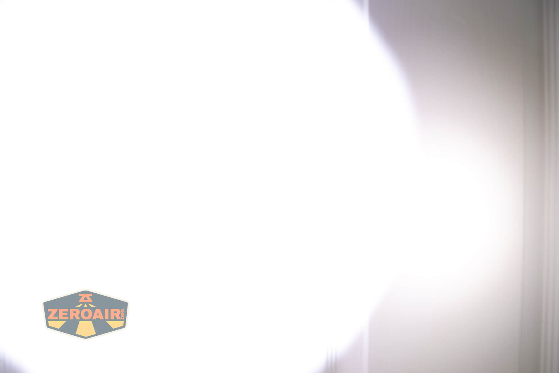 Wurkkos TS28 flashlight beamshots on door (at 1') compared to nichia 219b 4500K