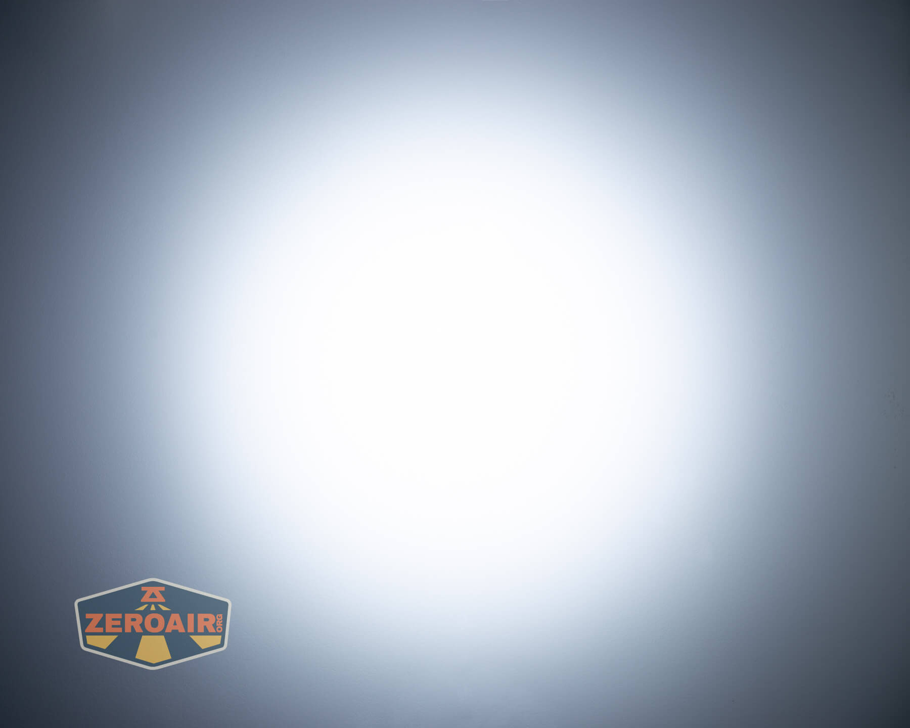 Sofirn HS43 headlamp beamshots on ceiling