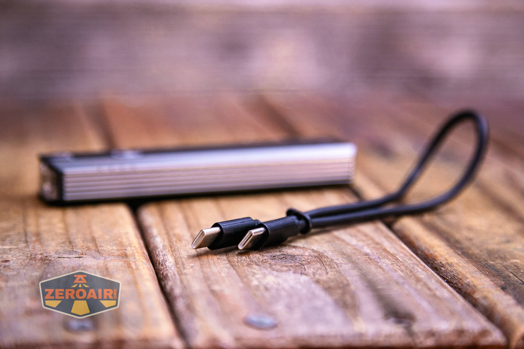 SOFIRN ST1 rechargeable flat EDC flashlight charging cable