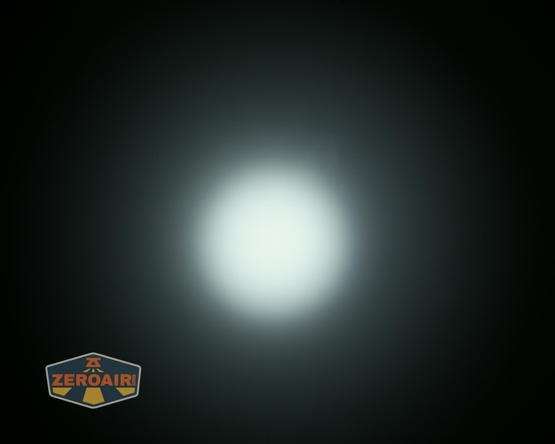 SOFIRN ST1 rechargeable flat EDC flashlight beamshots on ceiling