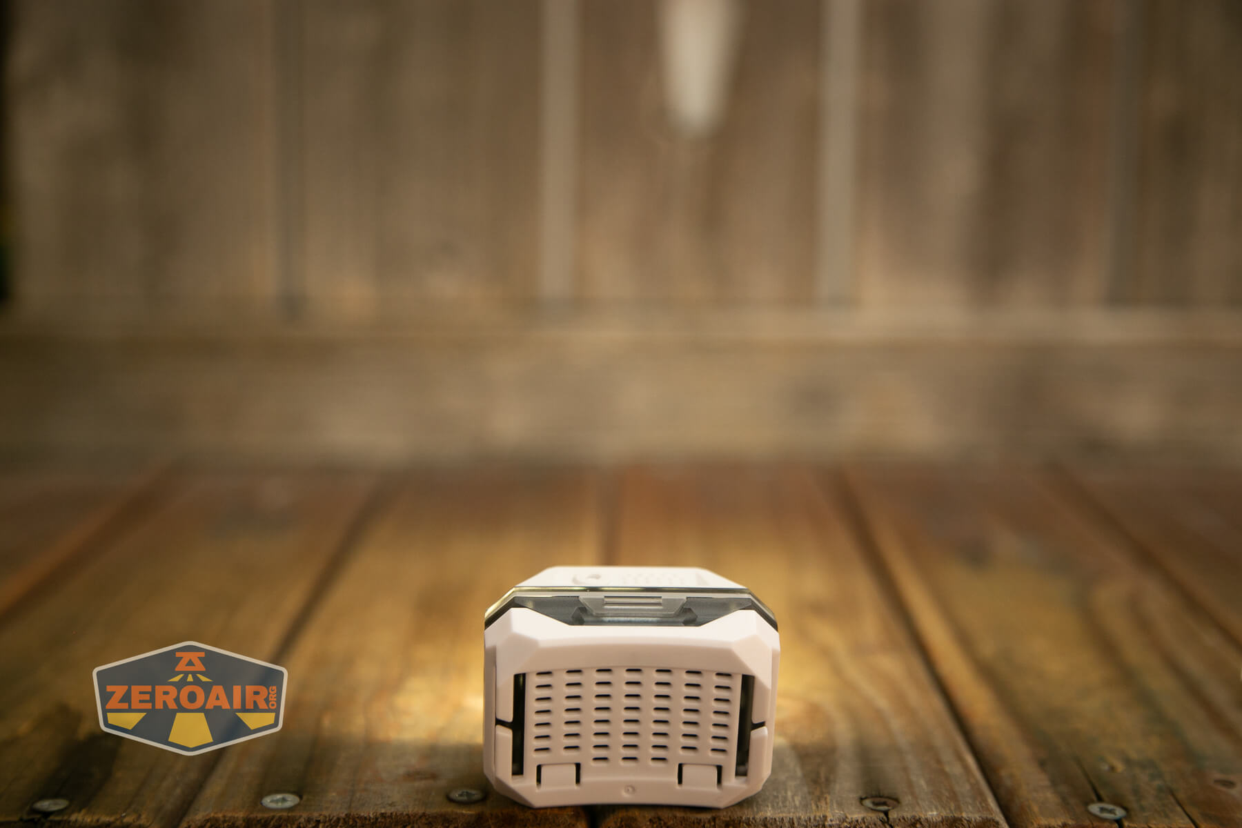 Wuben H4 Multi-function headlight emitter on