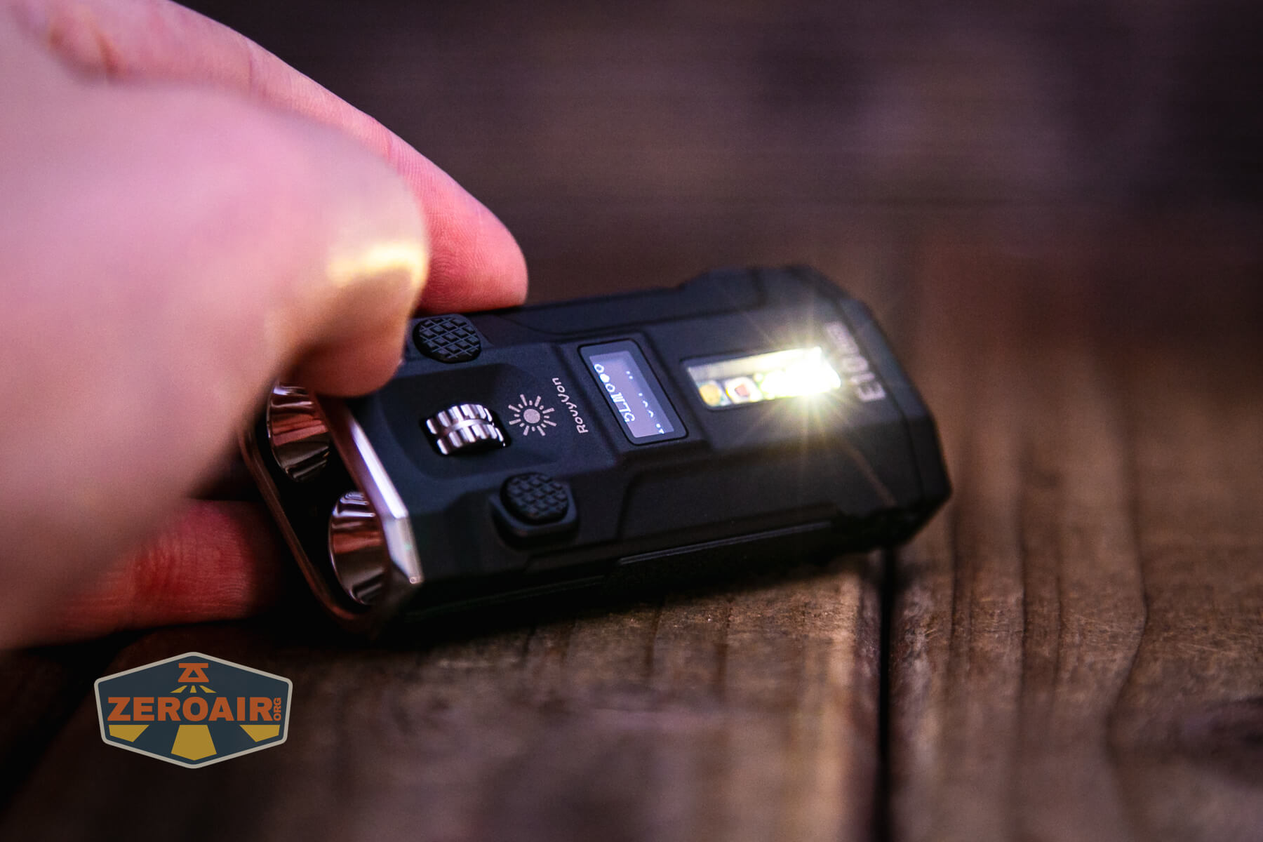 RovyVon E10 Pro flashlight side emitters on