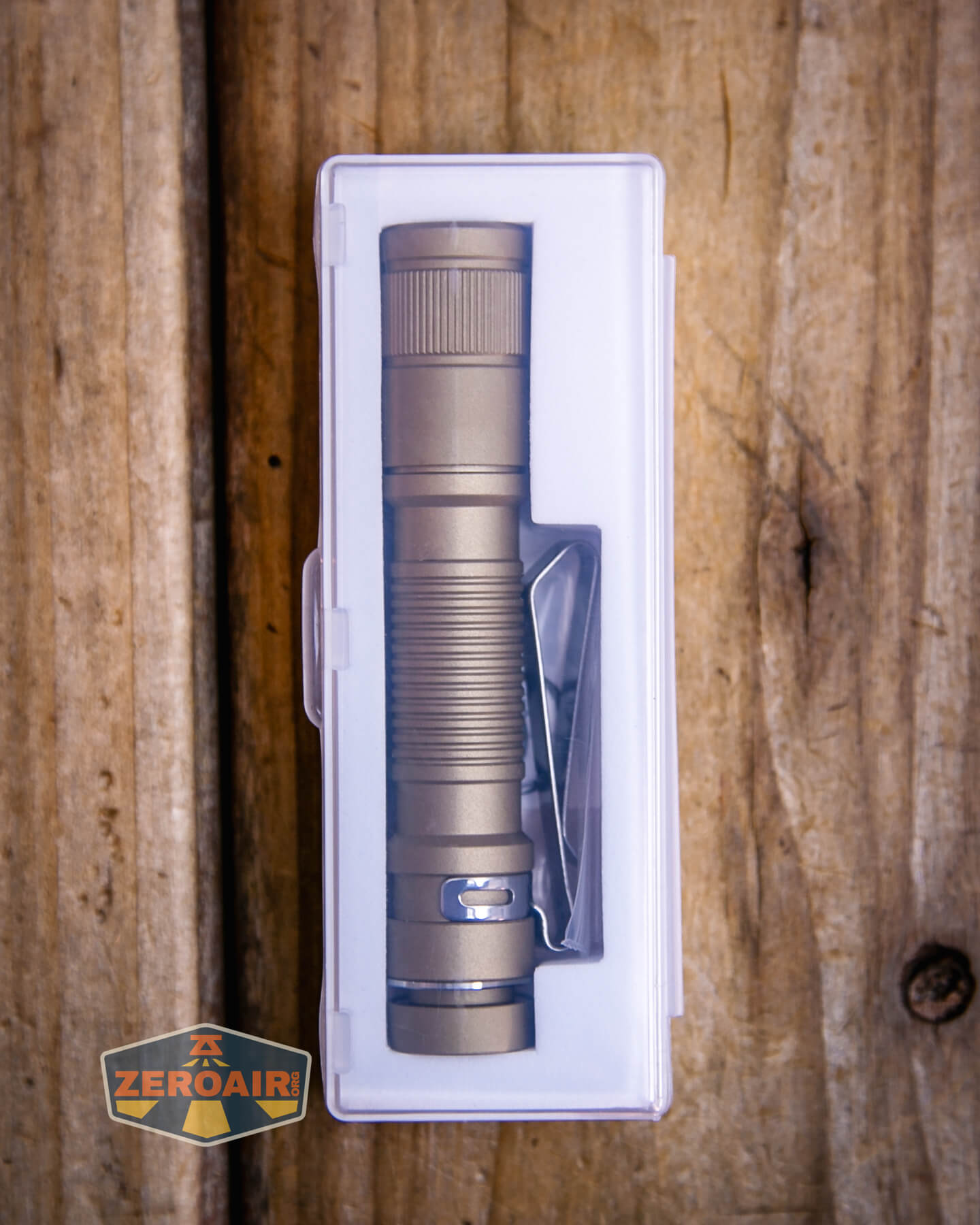 Vastlite i7 10440 flashlight box