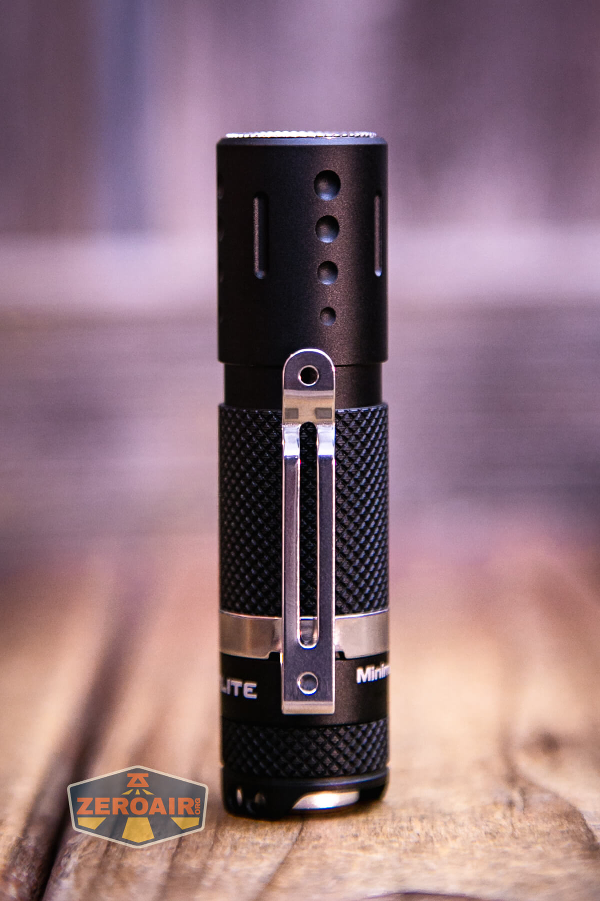 Vastlite Minima BOW LED flashlight showing all sides