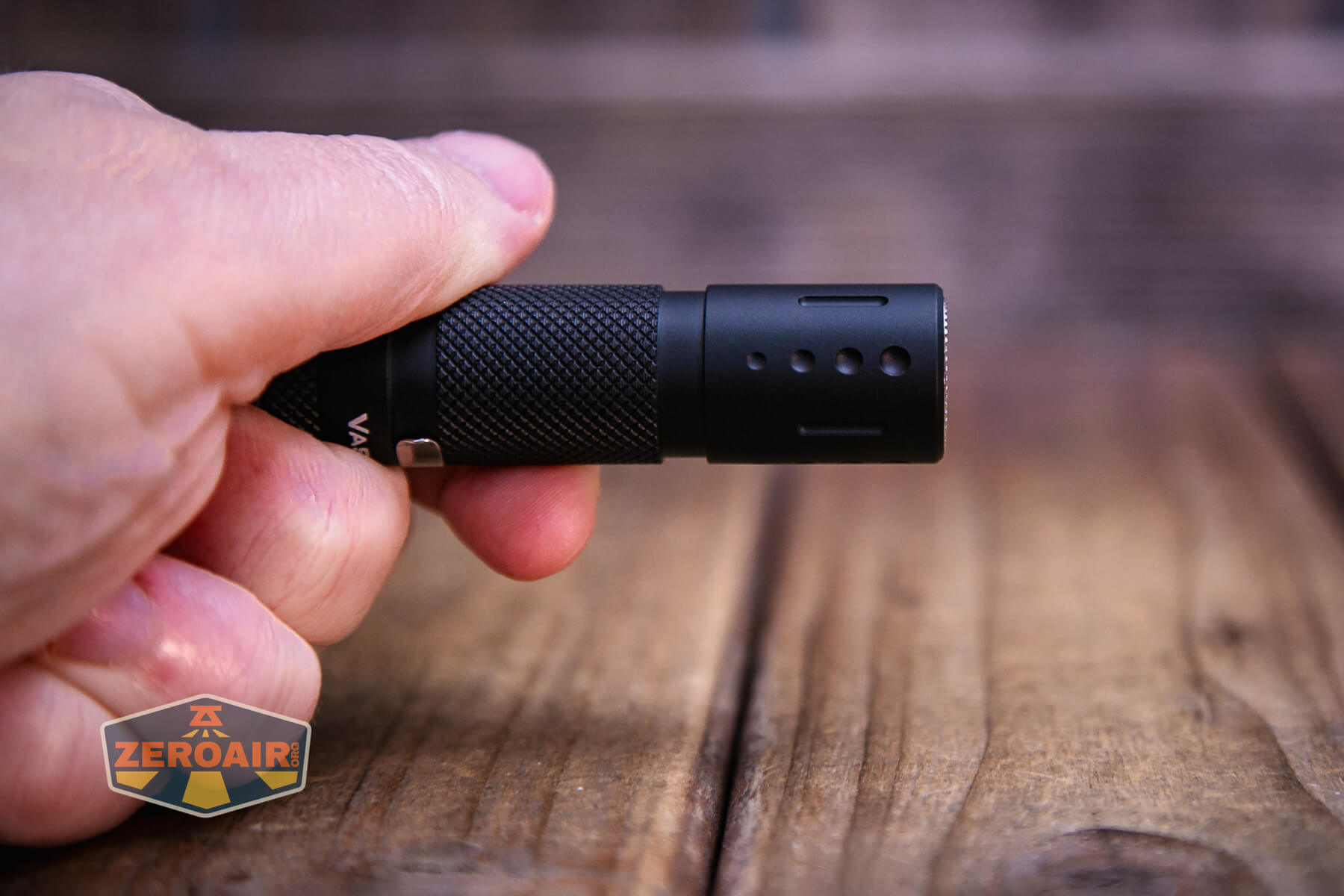 Vastlite Minima BOW LED flashlight head detail