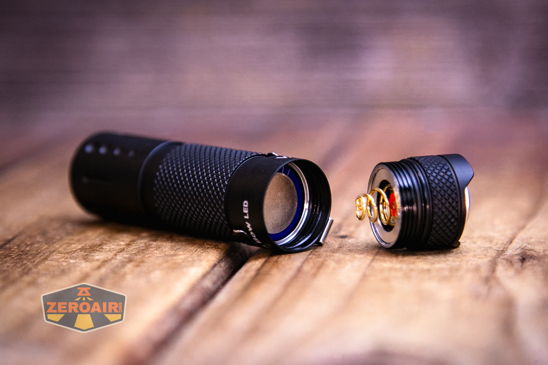 Vastlite Minima BOW LED flashlight with included 16340 cell installed