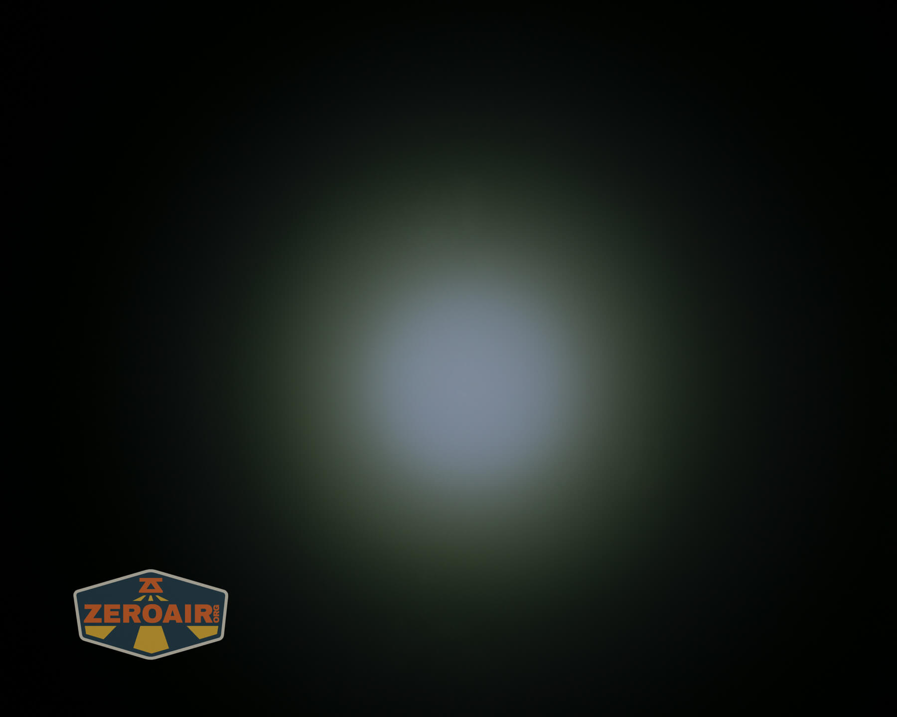 Vastlite Minima BOW LED flashlight beamshots on ceiling