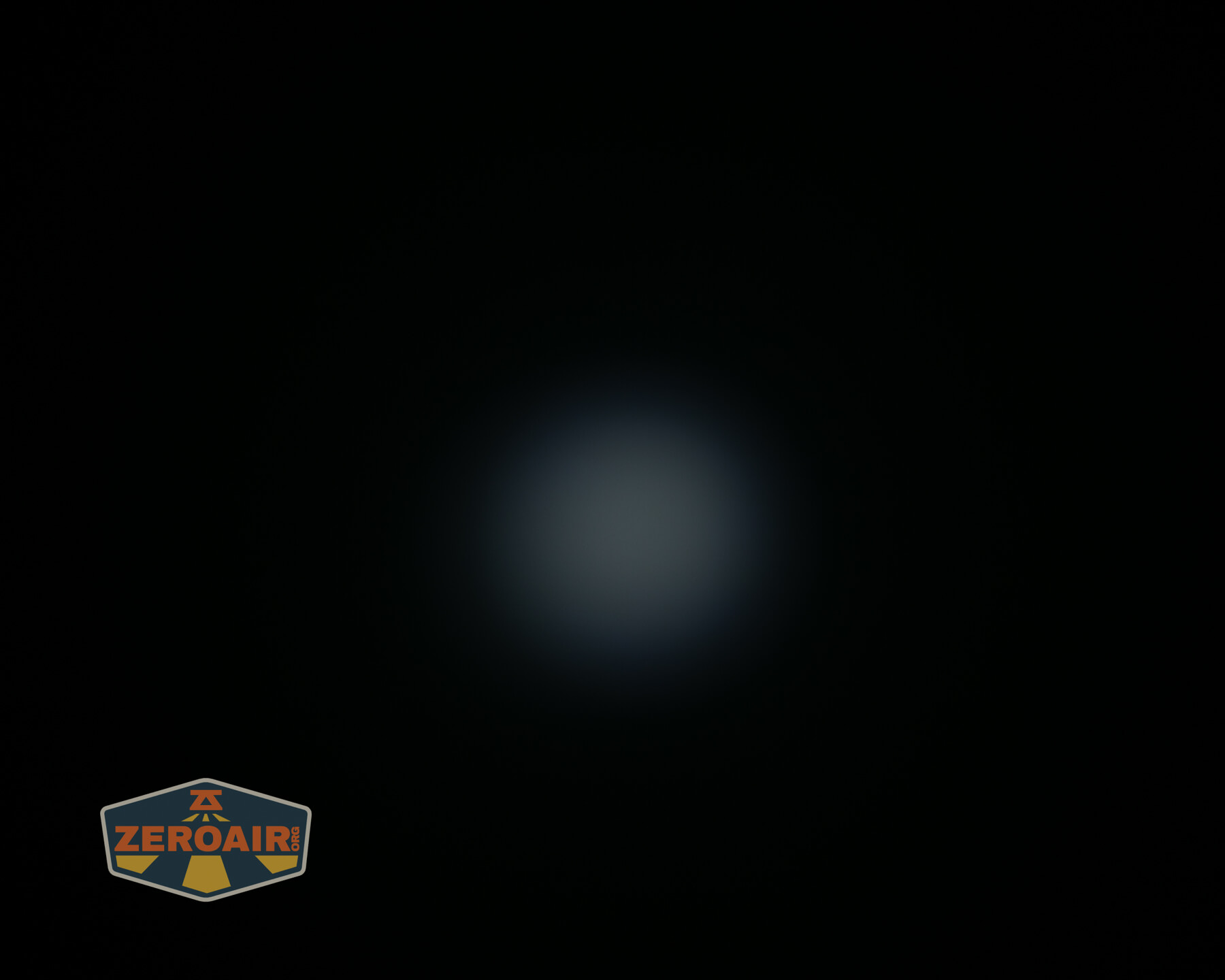 Mateminco TACUBE 3.0 multi-function RGB flashlight beamshots on ceiling