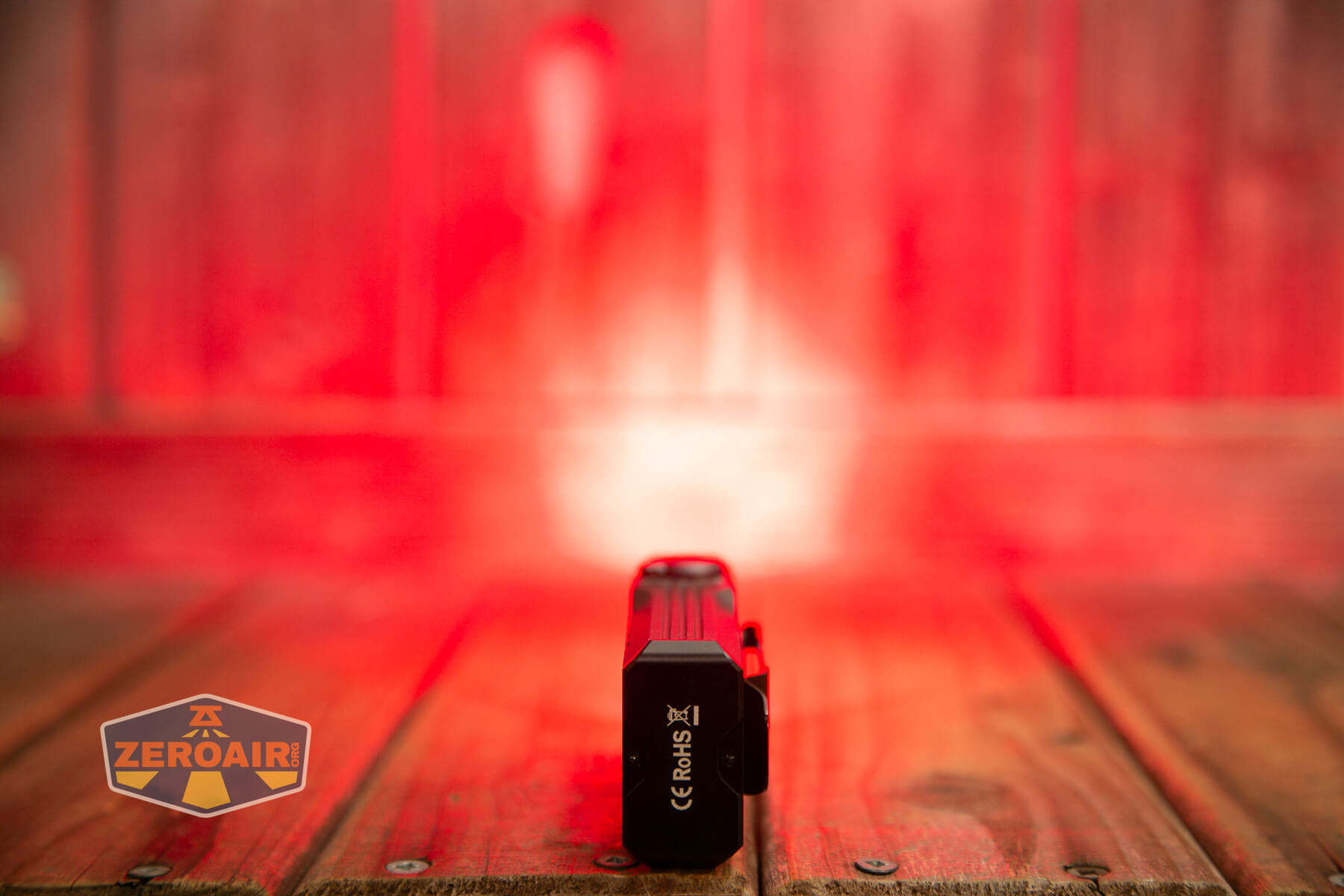 Sofirn ST2 multi-function flat flashlight red emitter on
