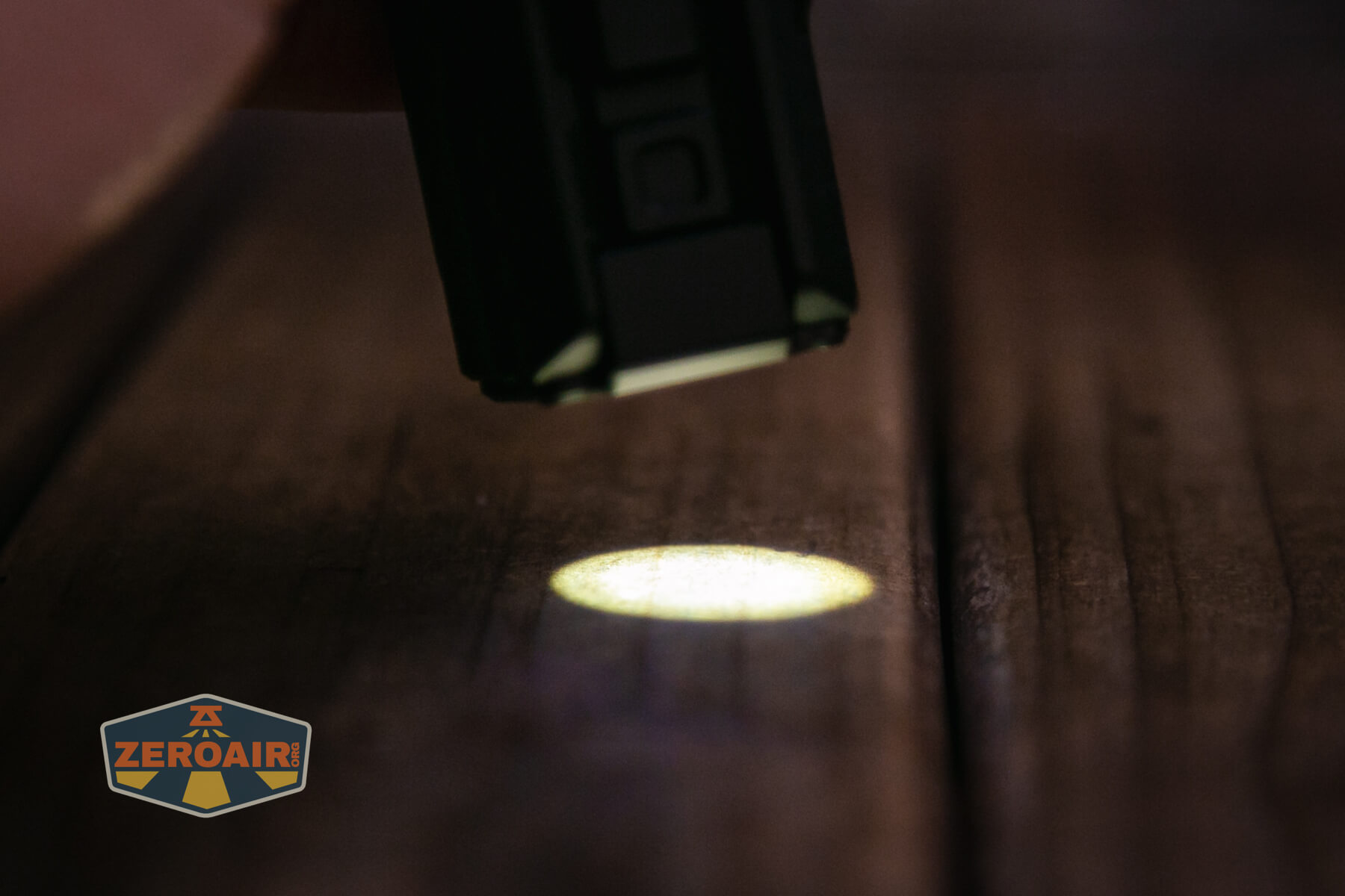 Imalent BTL50 black flashlight emitter on