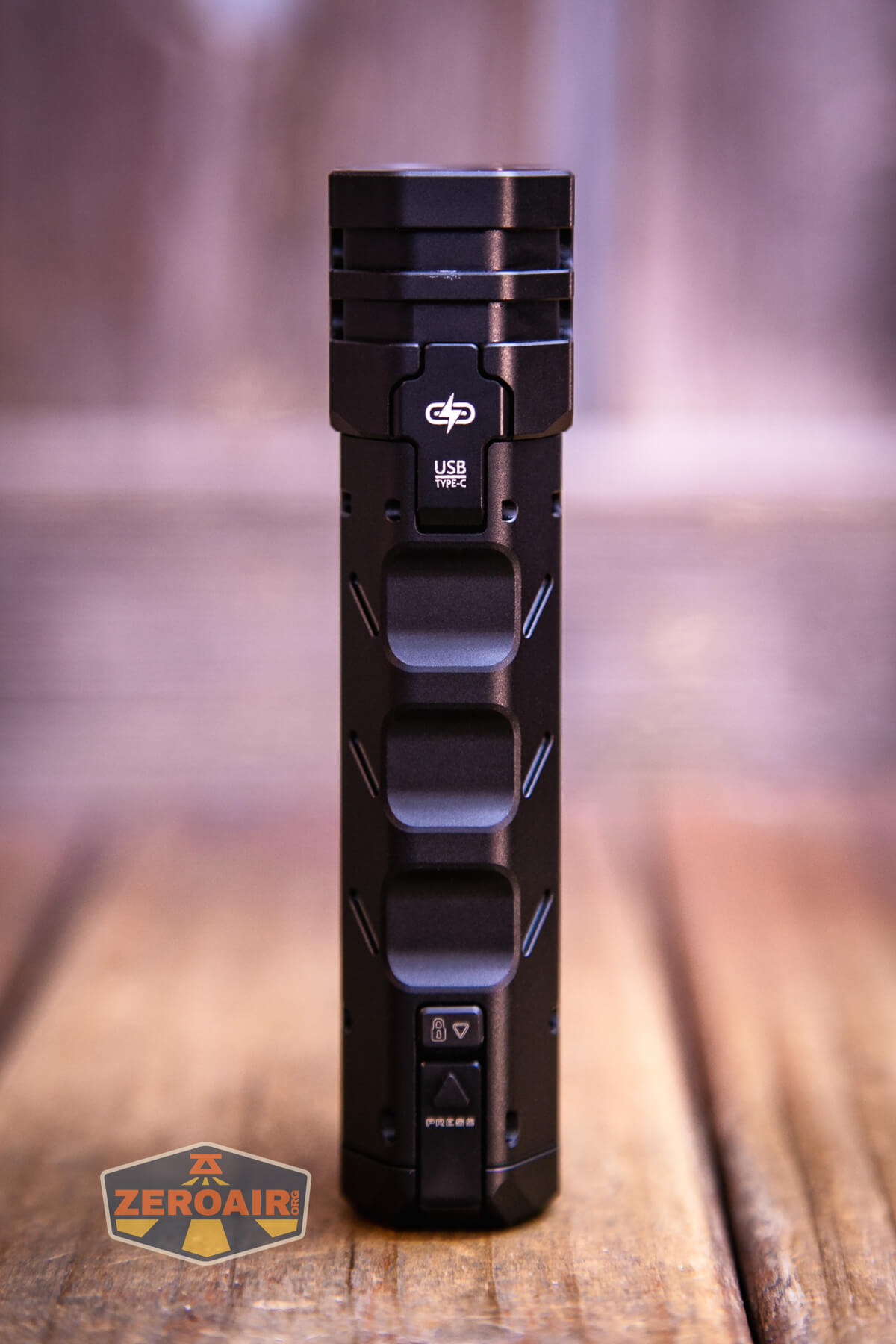 LoopGear SK-05 II Pro flashlight showing all sides