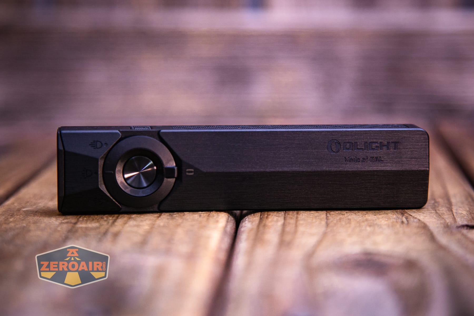 Olight ArkPro Ultra Onyx Black flashlight