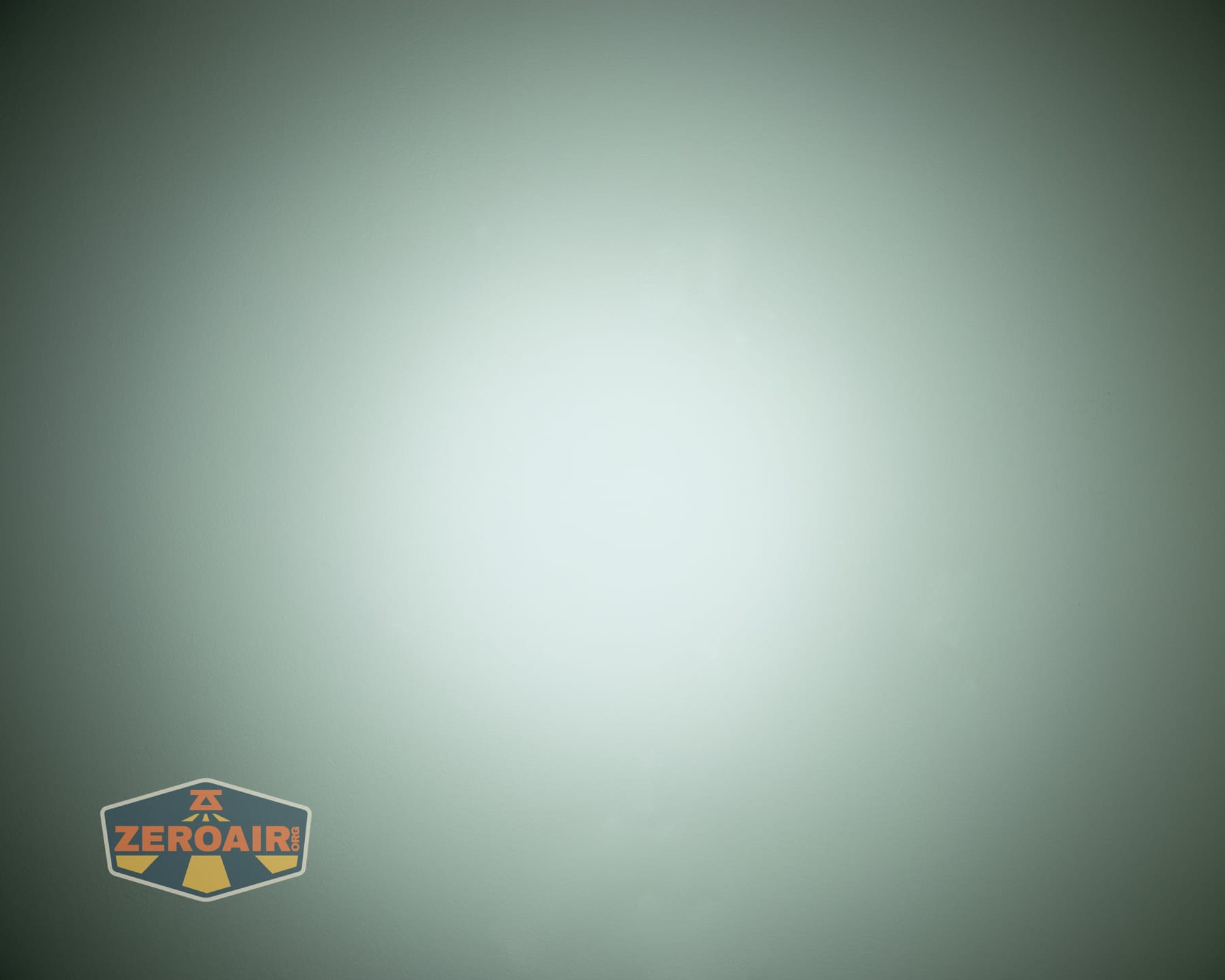 Wuben X1 Pro 2 flashlight beamshots on ceiling