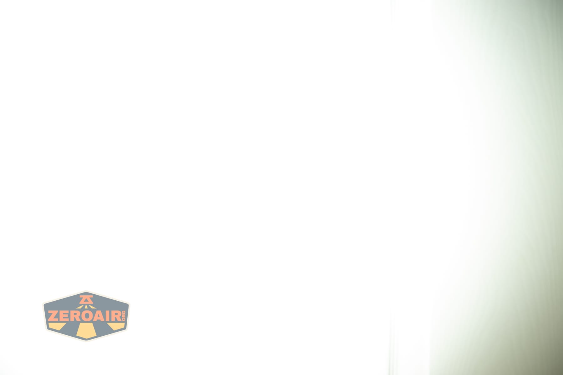 Wuben X1 Pro 2 flashlight beamshots on door (at 1') compared to nichia 219b 4500K