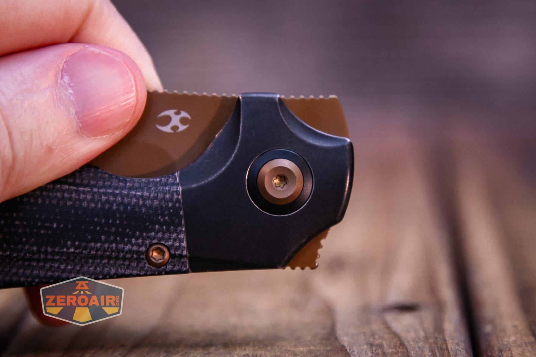 Kansept Pluto S90V knife pivot screw