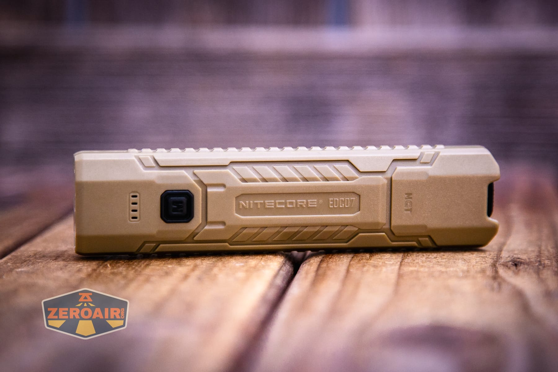 Nitecore EDC07 flashlight