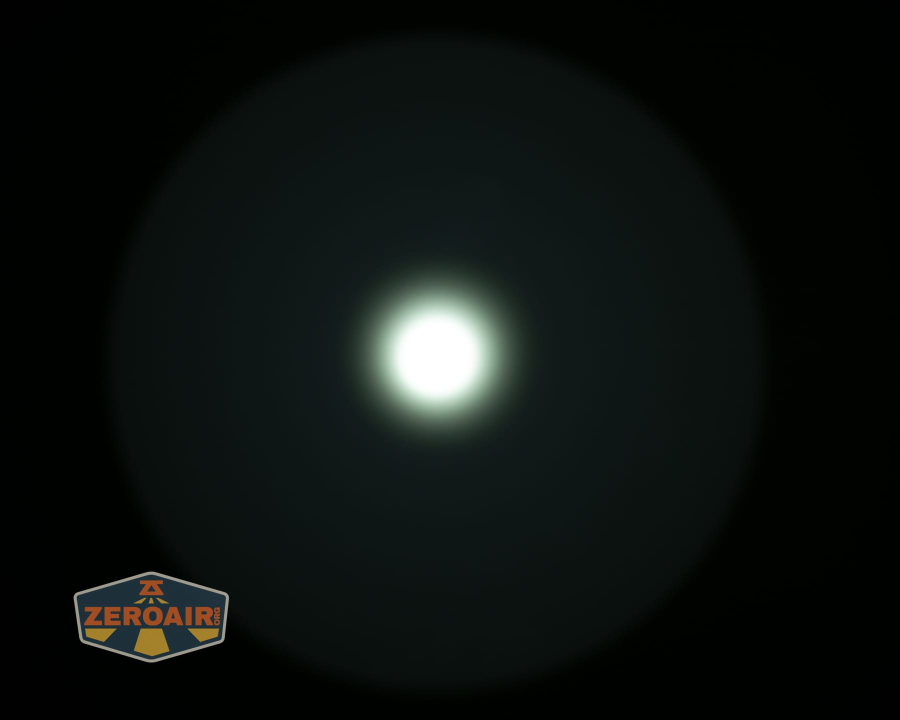 SPERAS T217 V3 Long Range Hunting flashlight beamshots on ceiling