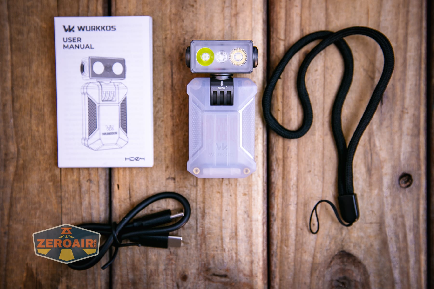 Wurkkos HD04 pocket flashlight what's included