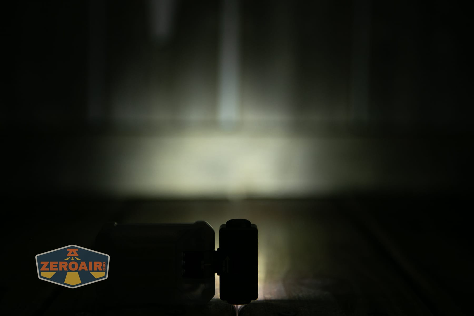 Wurkkos HD04 pocket flashlight emitters on