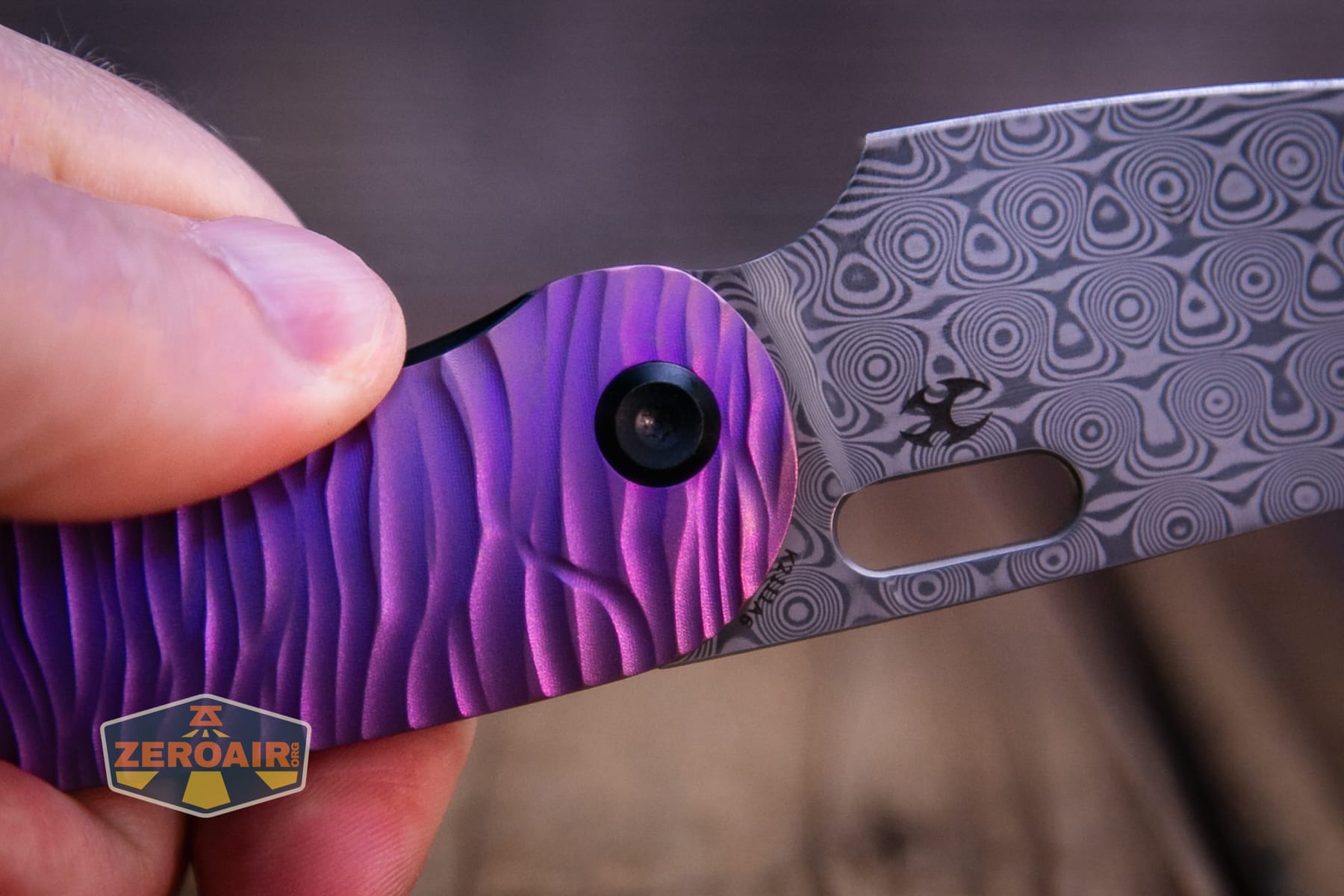 Kansept Orlok knife pivot view