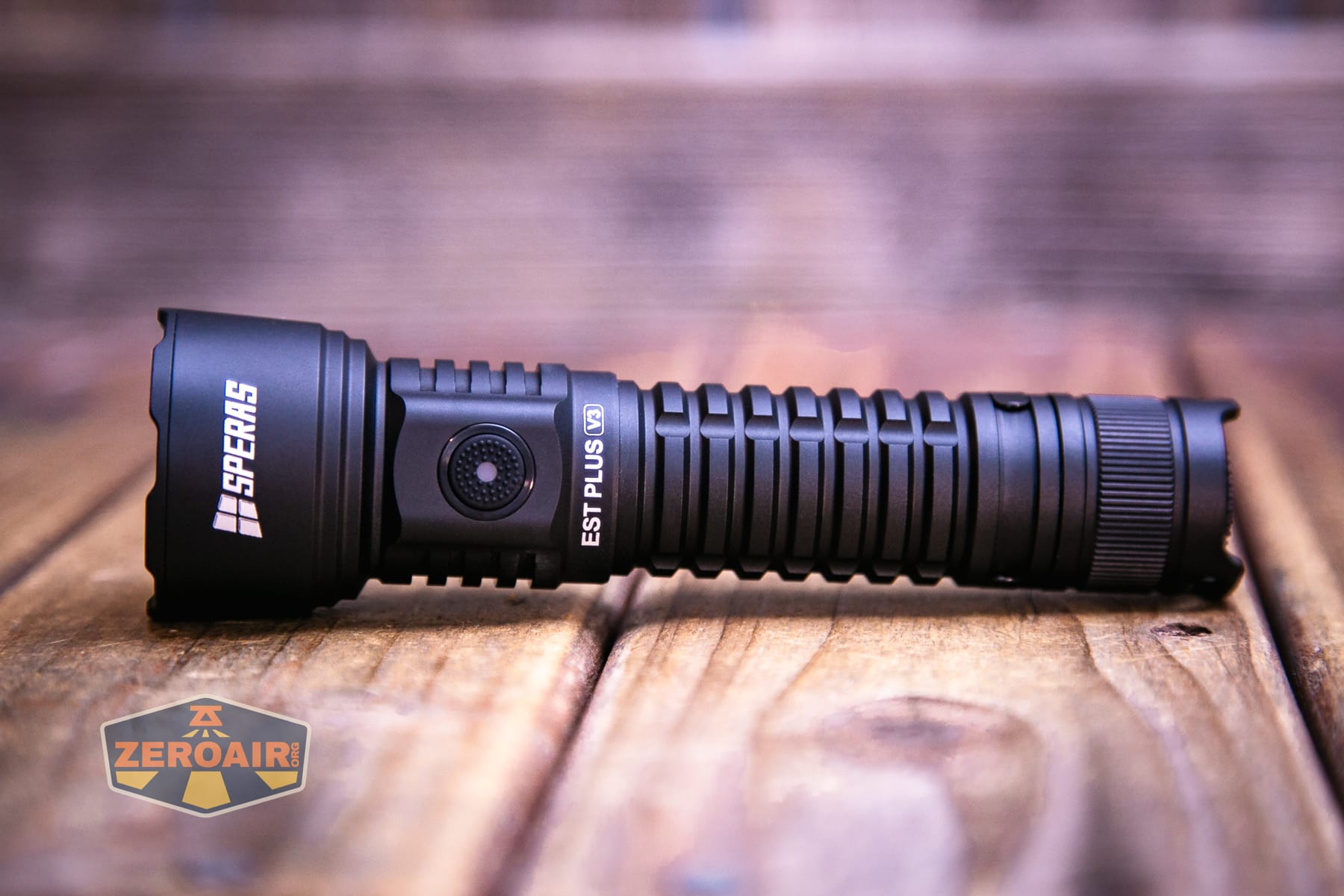 Speras EST PLUS V3 flashlight