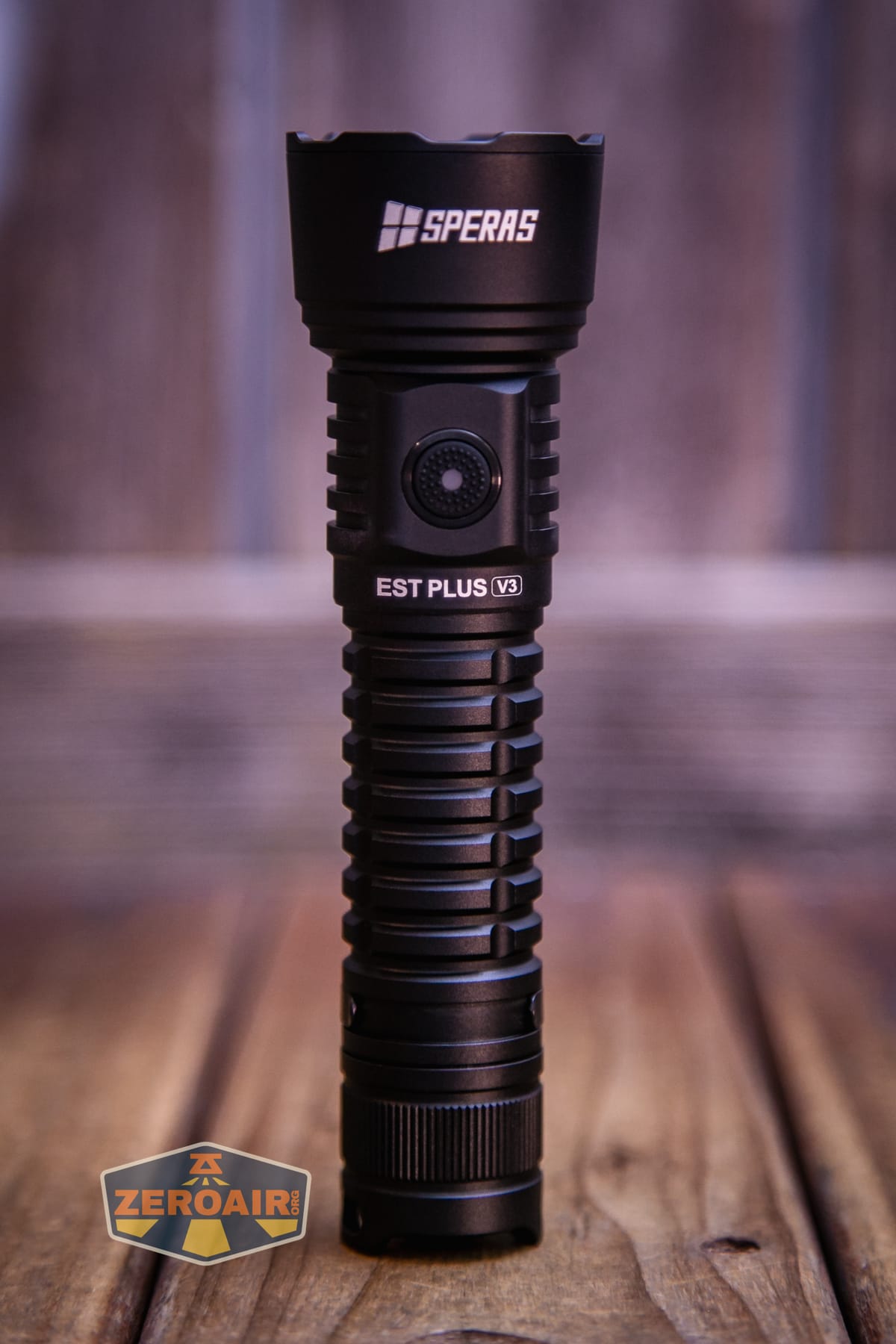 Speras EST PLUS V3 flashlight showing all sides